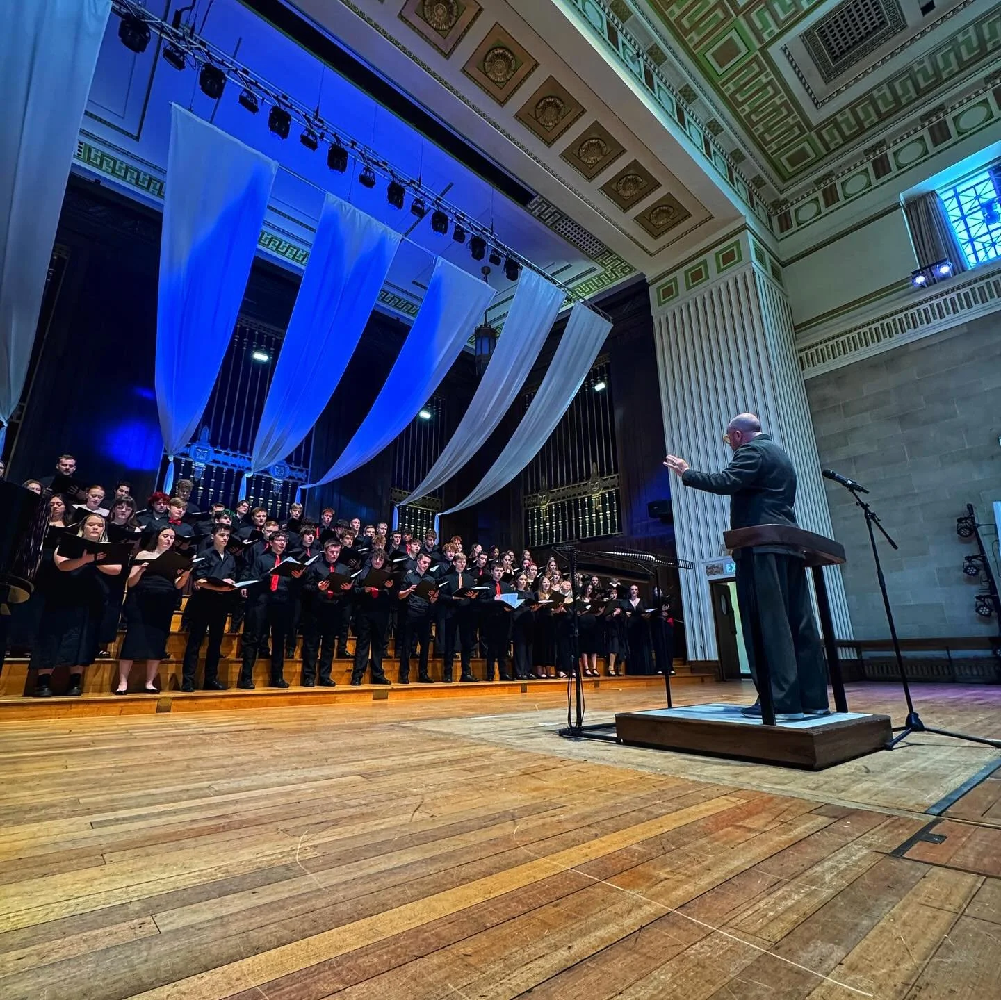 Suffering from the ol&rsquo; #NashCrash today, following an amazing five-days with @nationalyouthchoirwales.

🙏 Diolch o galon i @nationalyouthartswales am roi platfform i mi a fy ngherddoriaeth. It has been such an overwhelmingly positive time work