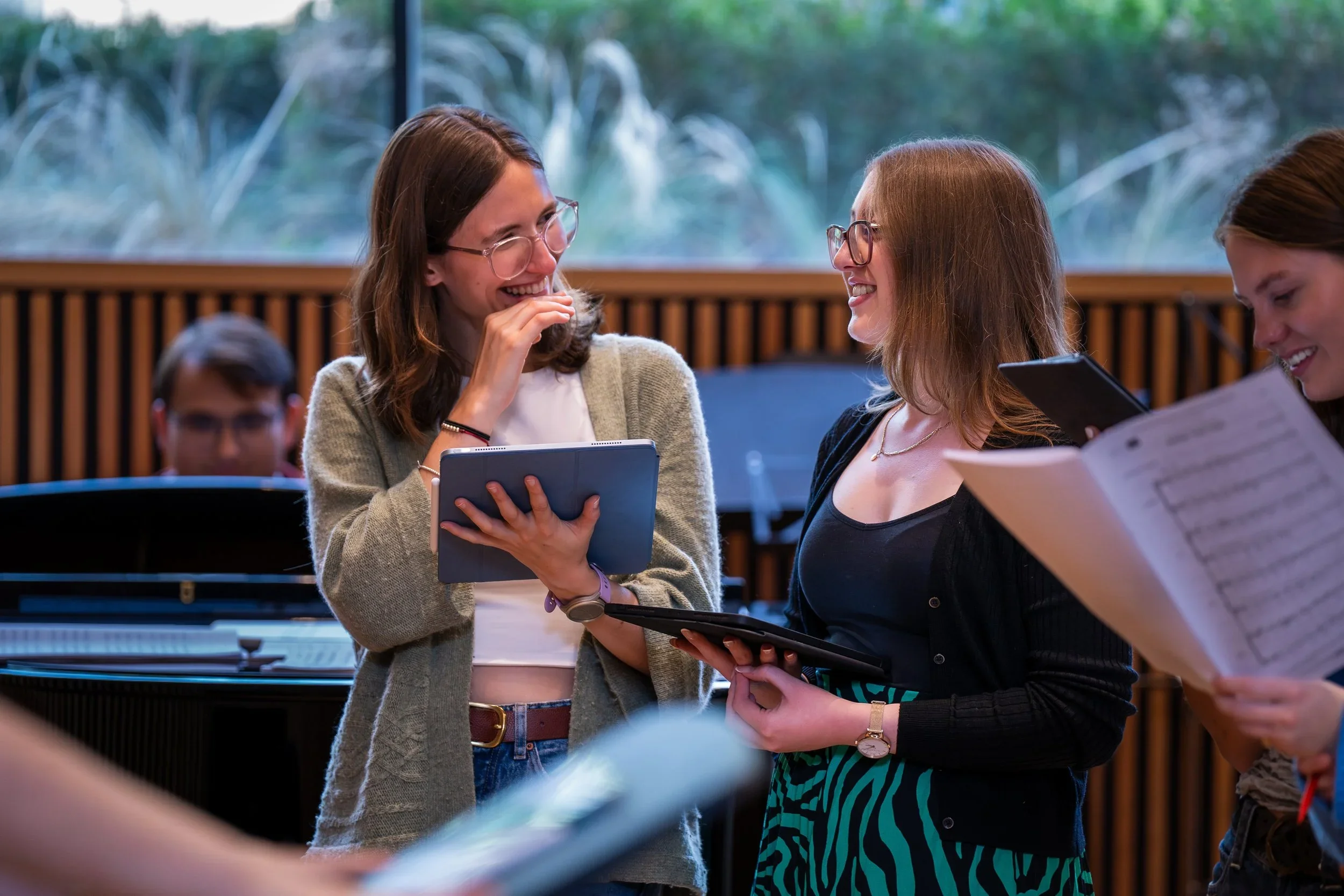 'full of sweet days' with Omnium Ensemble
