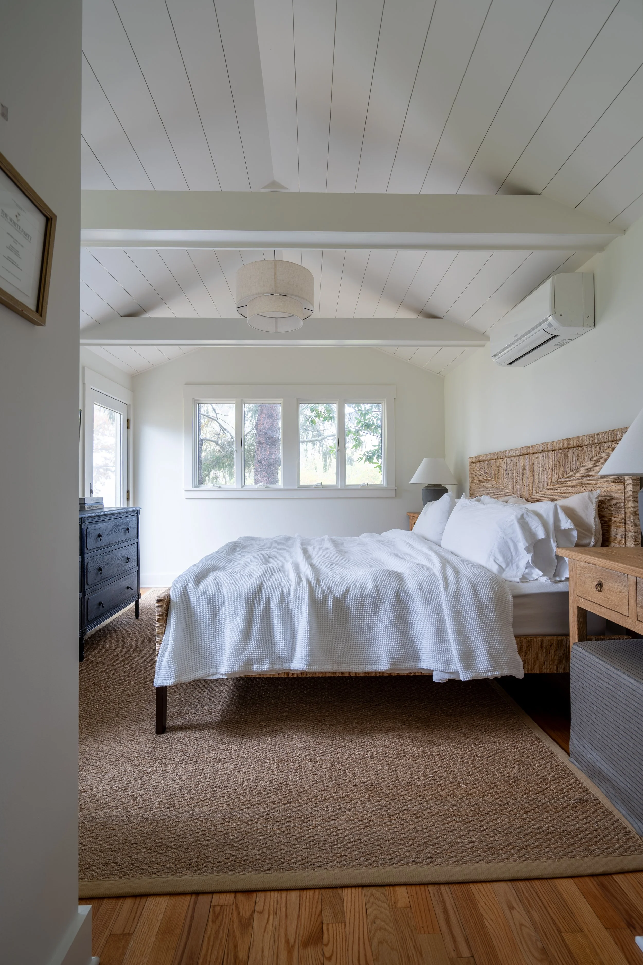 AGH Lake House 110.jpg