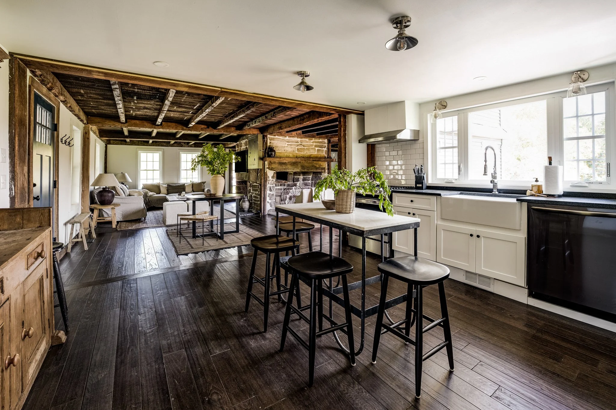 740 Little City Rd 110.jpg