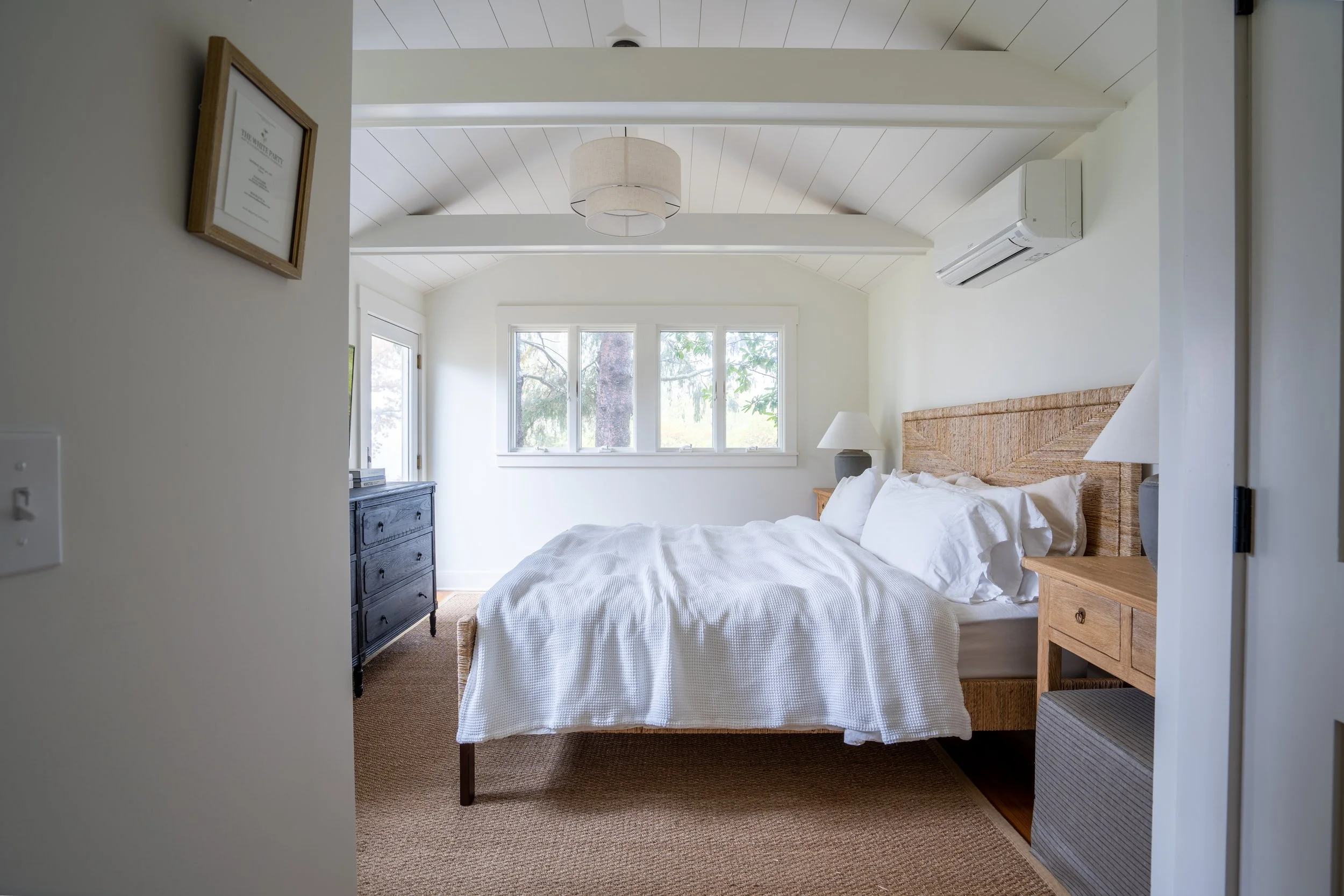 AGH Lake House 109.jpg