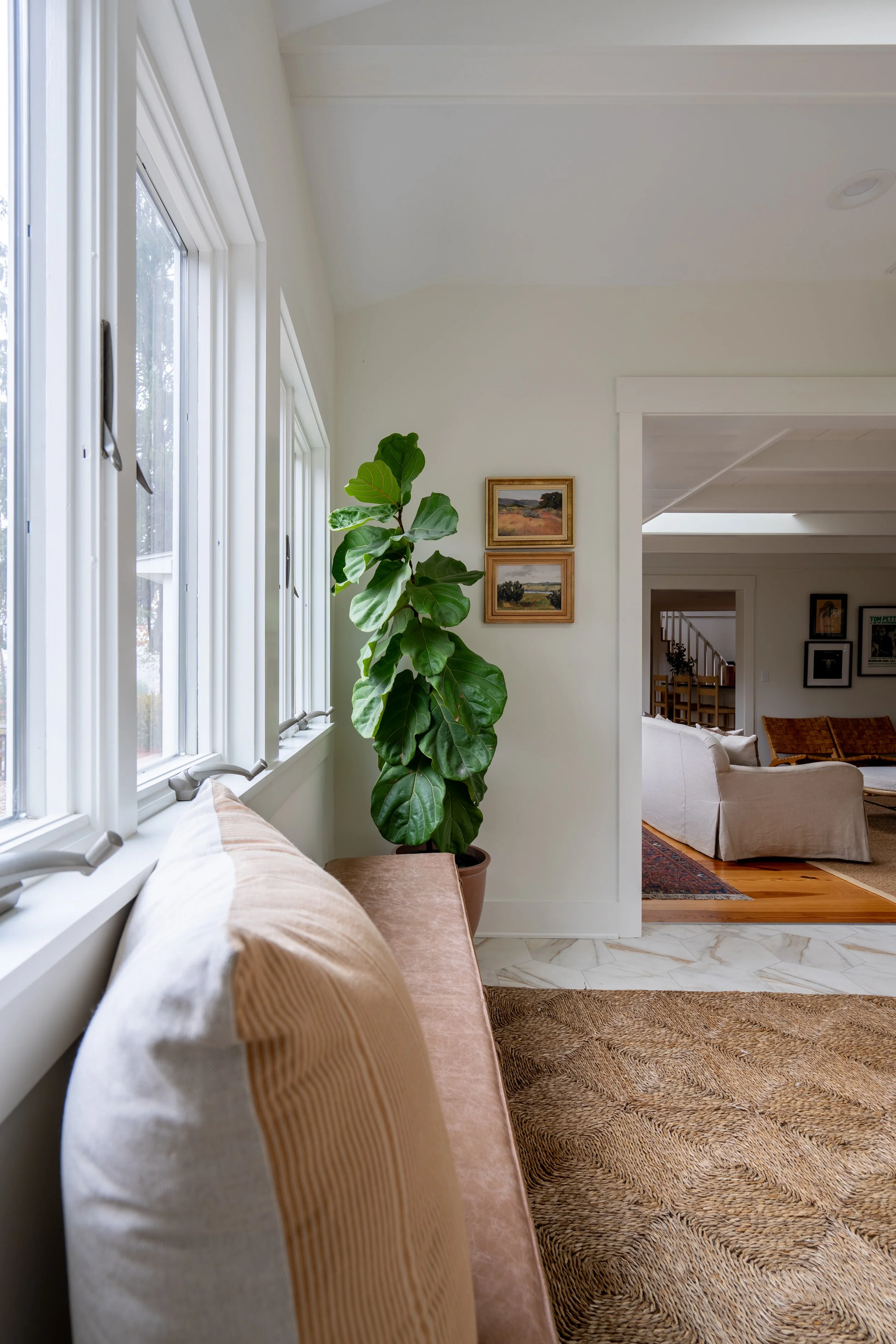 AGH Lake House 20.jpg