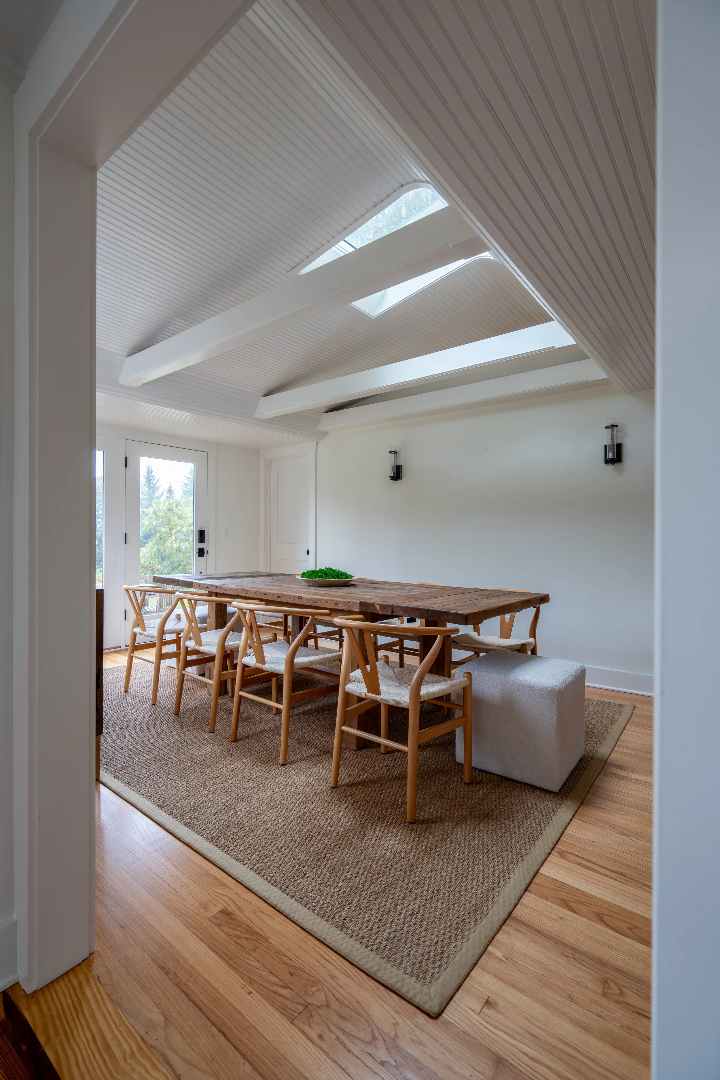 AGH Lake House 68.jpg