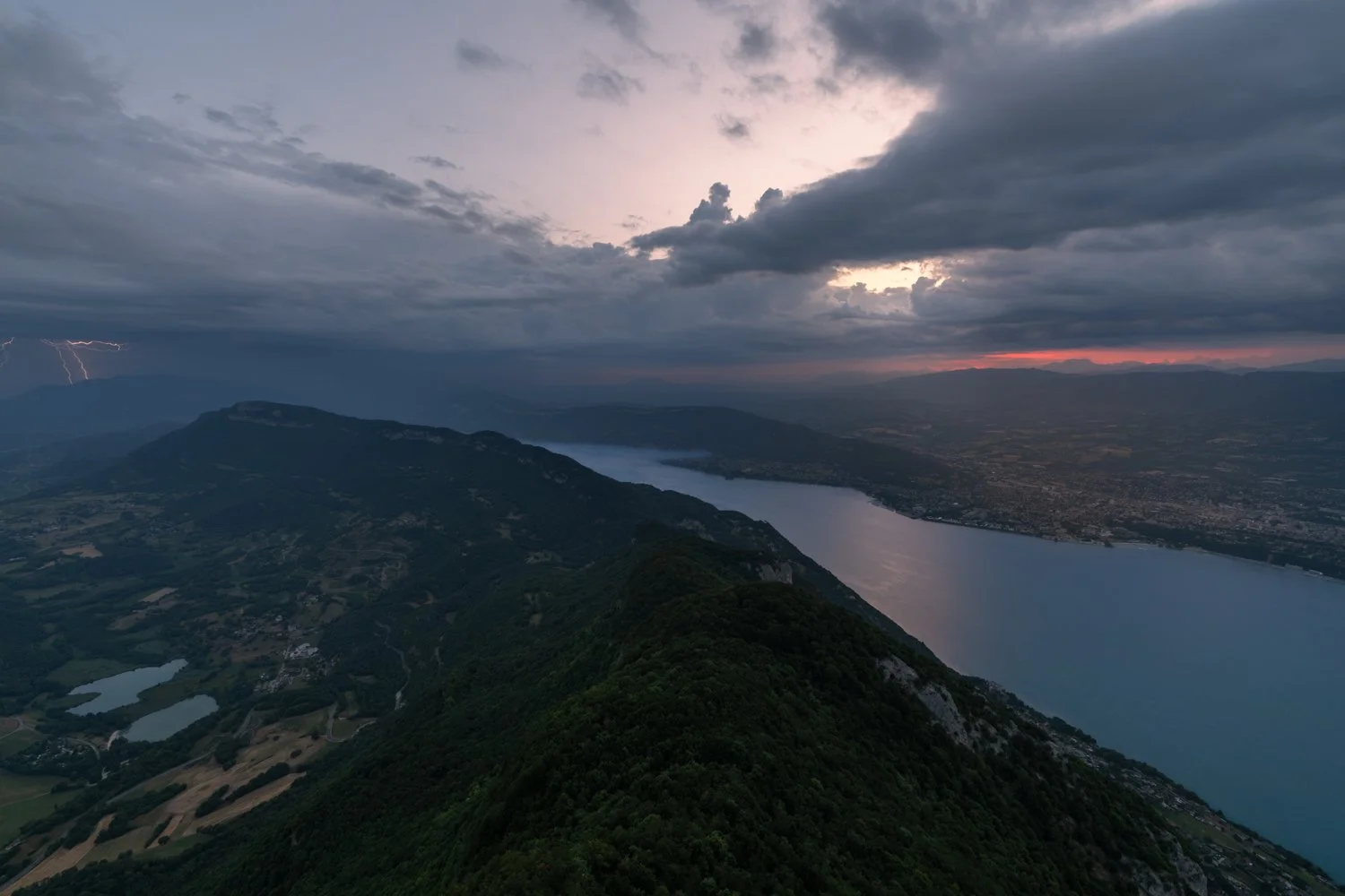 Orage d'été depuis la Dent du Chat