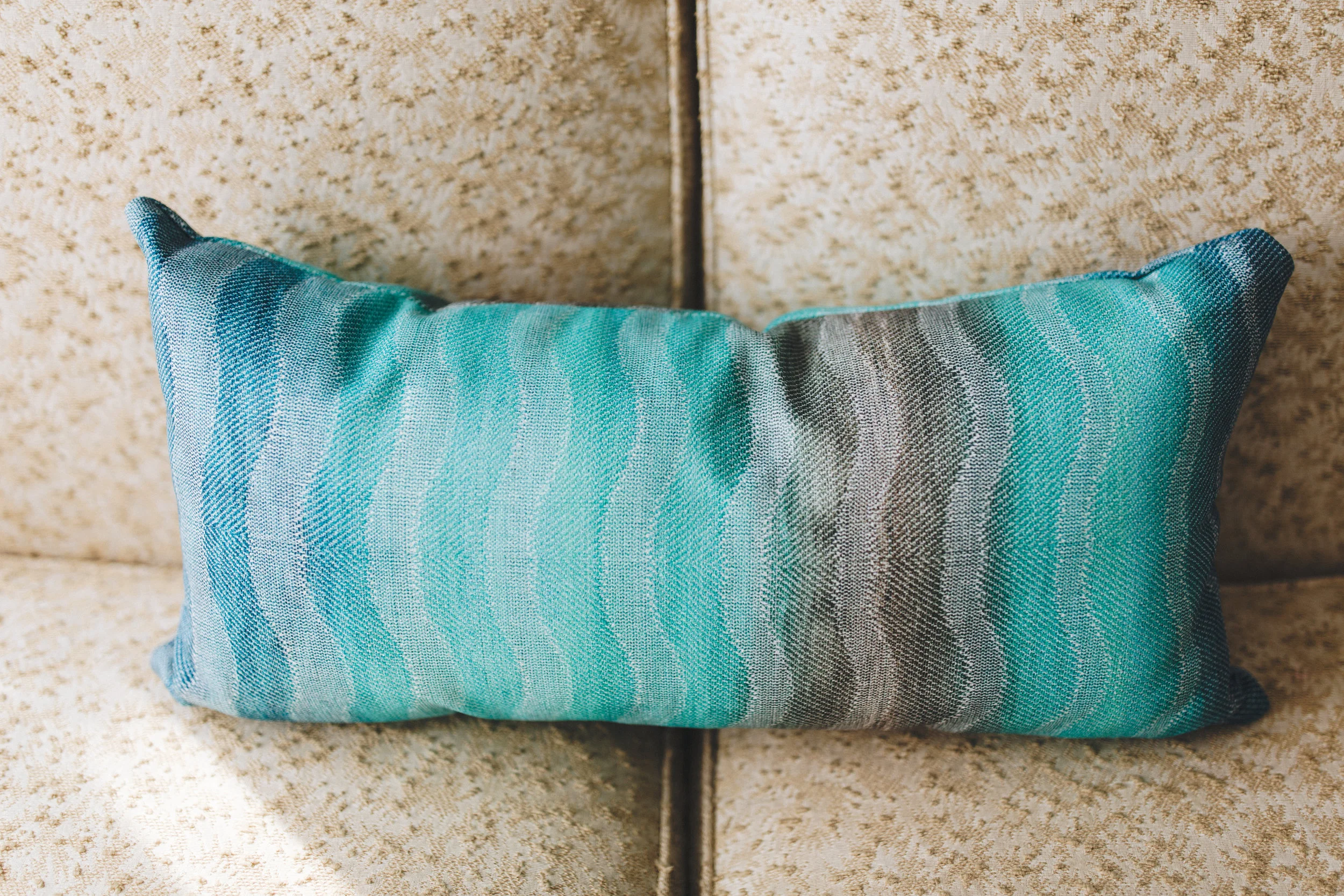 pillows8699.jpg