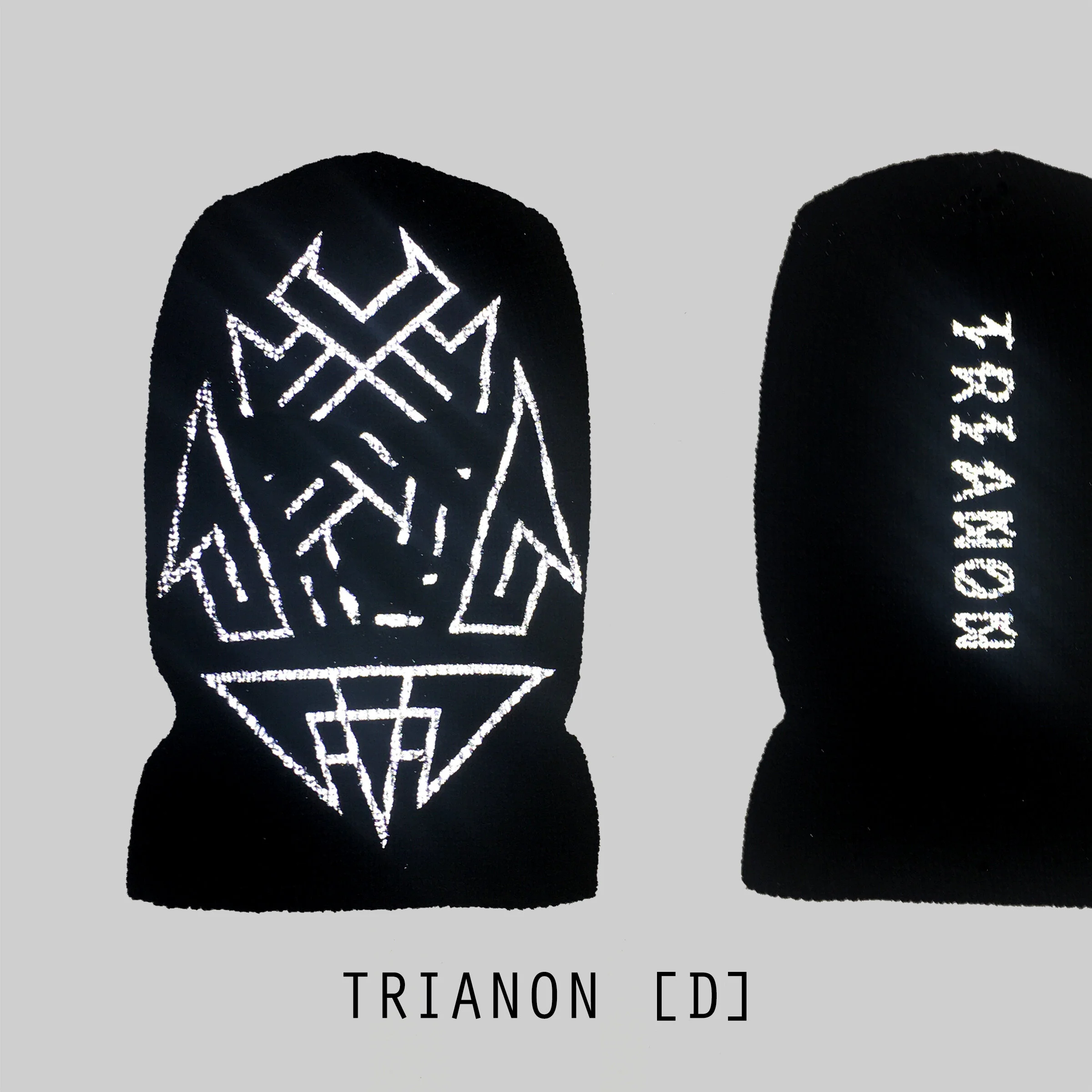 TRIANON [D]