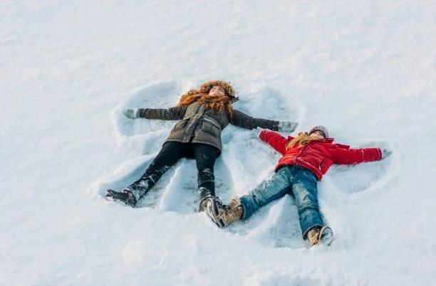 ❄️Community Reminder: Winter Road &amp; Sidewalk Safety❄️