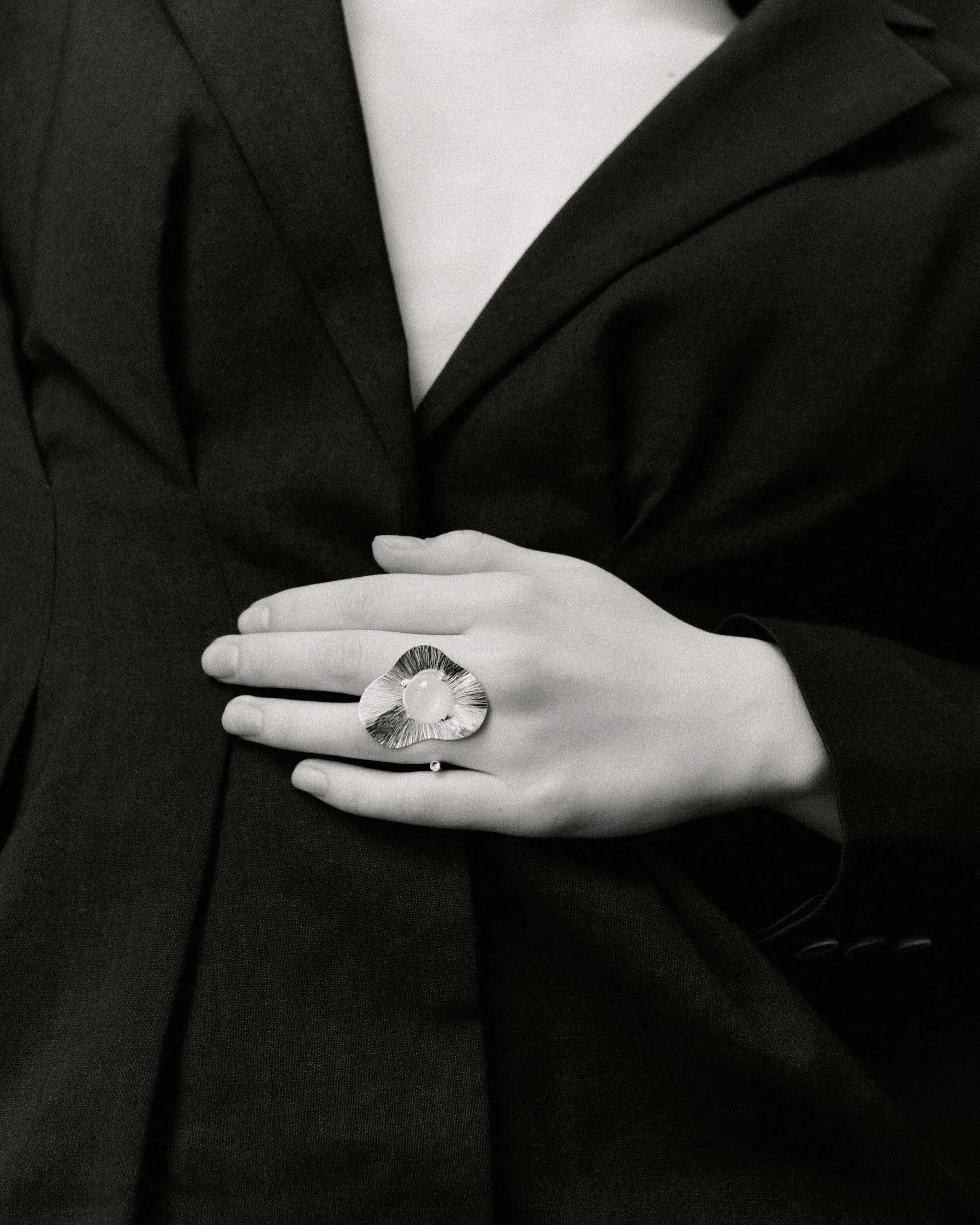 Shimmer ring