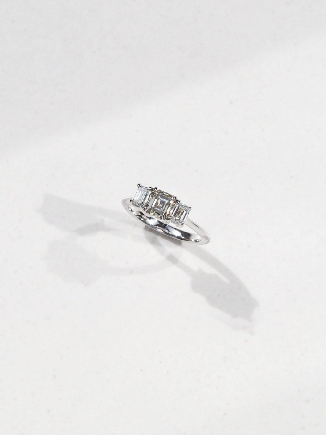 Trilogy ring