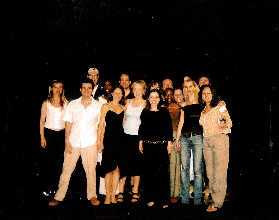 One World ActorsProductions cast members with Kim Michelle BRODERICK .jpg