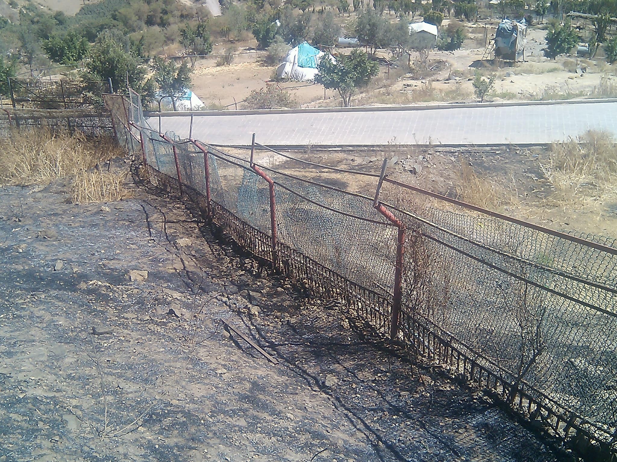 IBB ZOO OPENRANGE FENCING we must repair so we can house the taiz zoo lions pic from haitham 17 FEB 2018.jpg