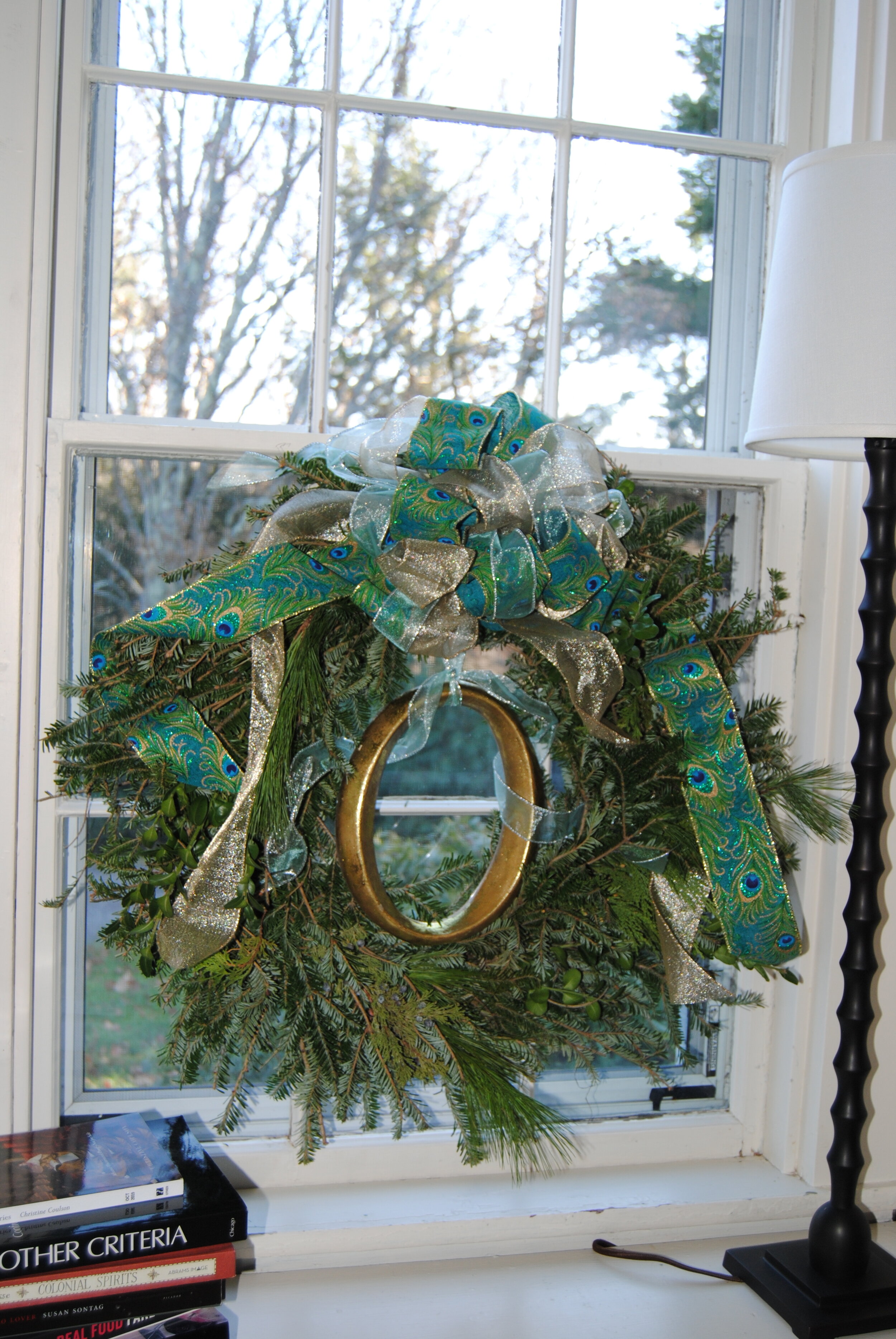 wreath with peacock ribbon O.jpg