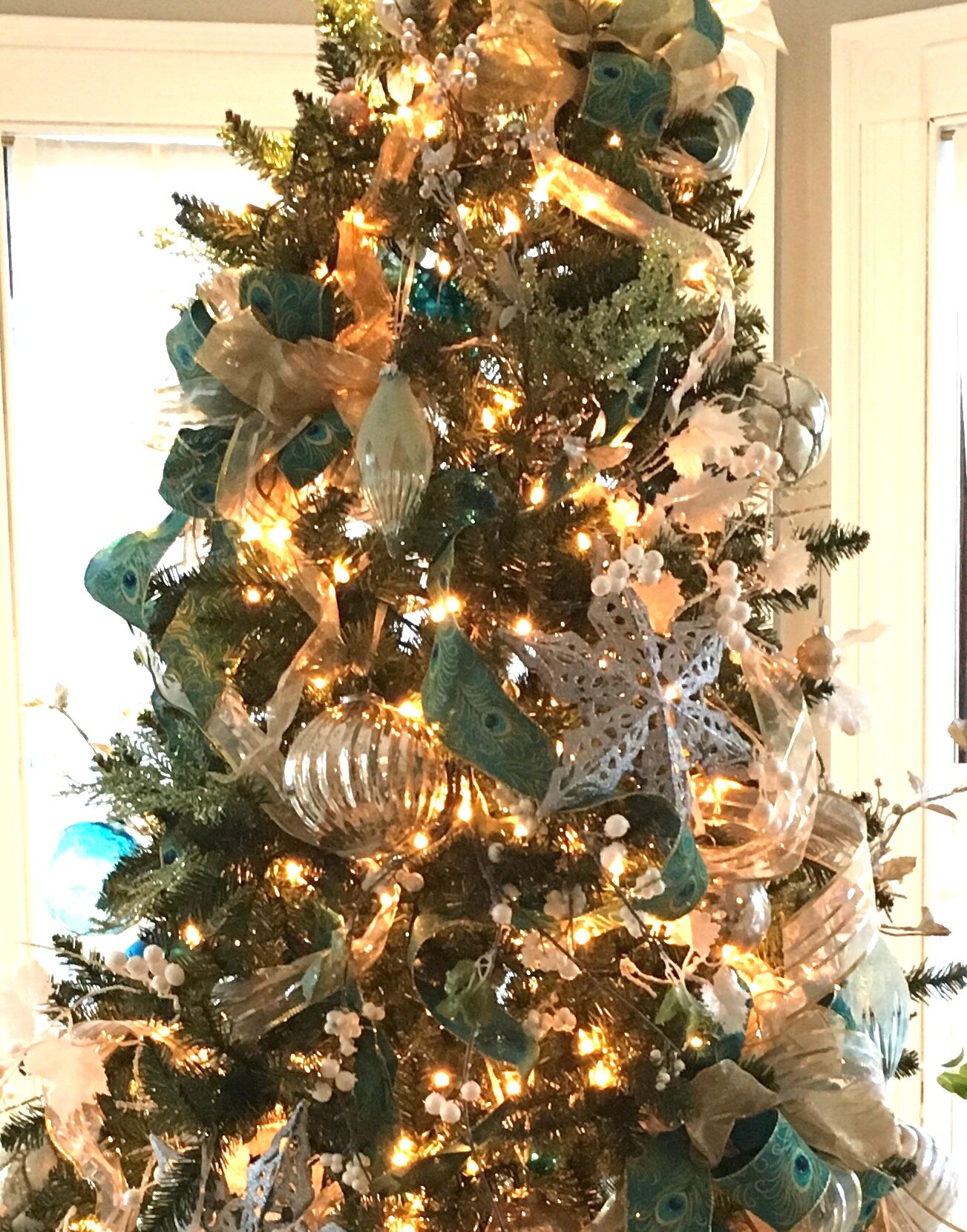 Jrl Interiors Elegant Christmas Decor