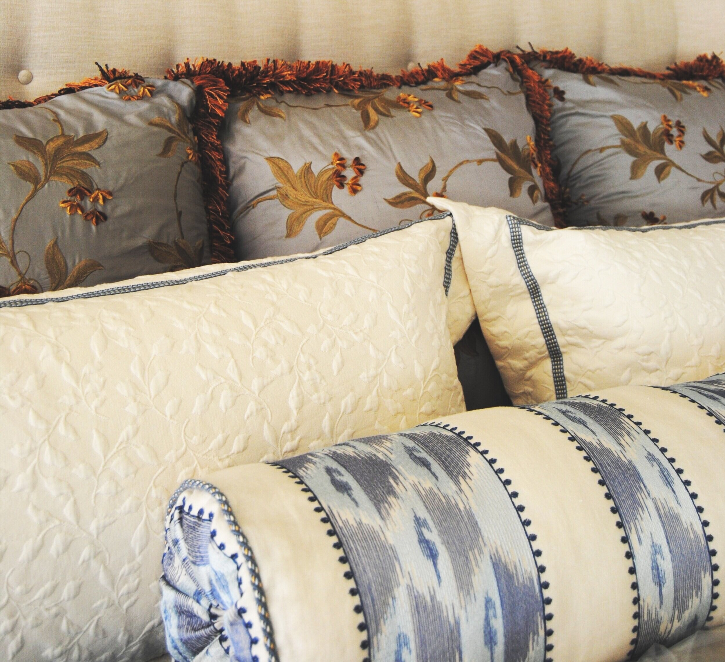 Jrl Interiors How To Style A Bed Like A Pro