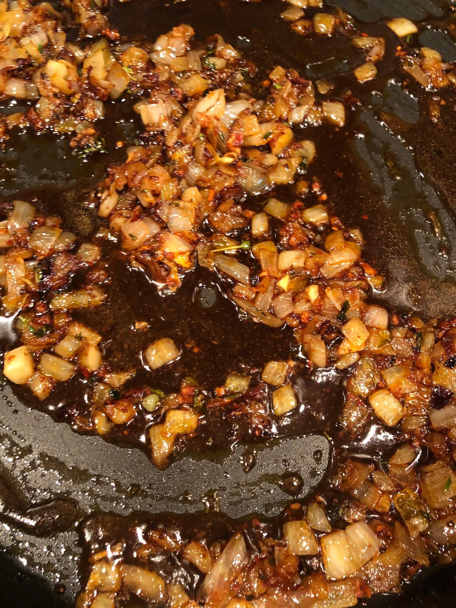 Balsamic glazed onions.jpeg