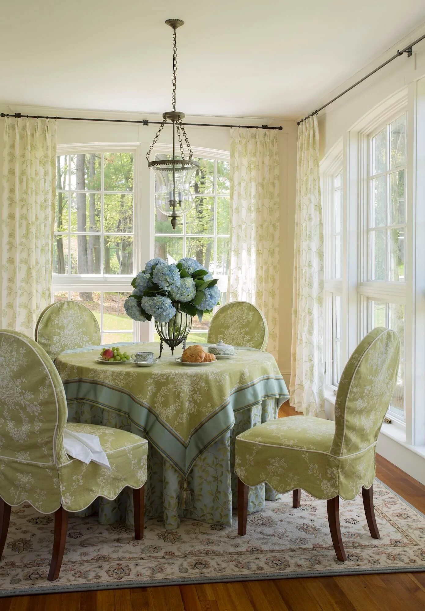 JRL Interiors — Updating Dining Room Decor