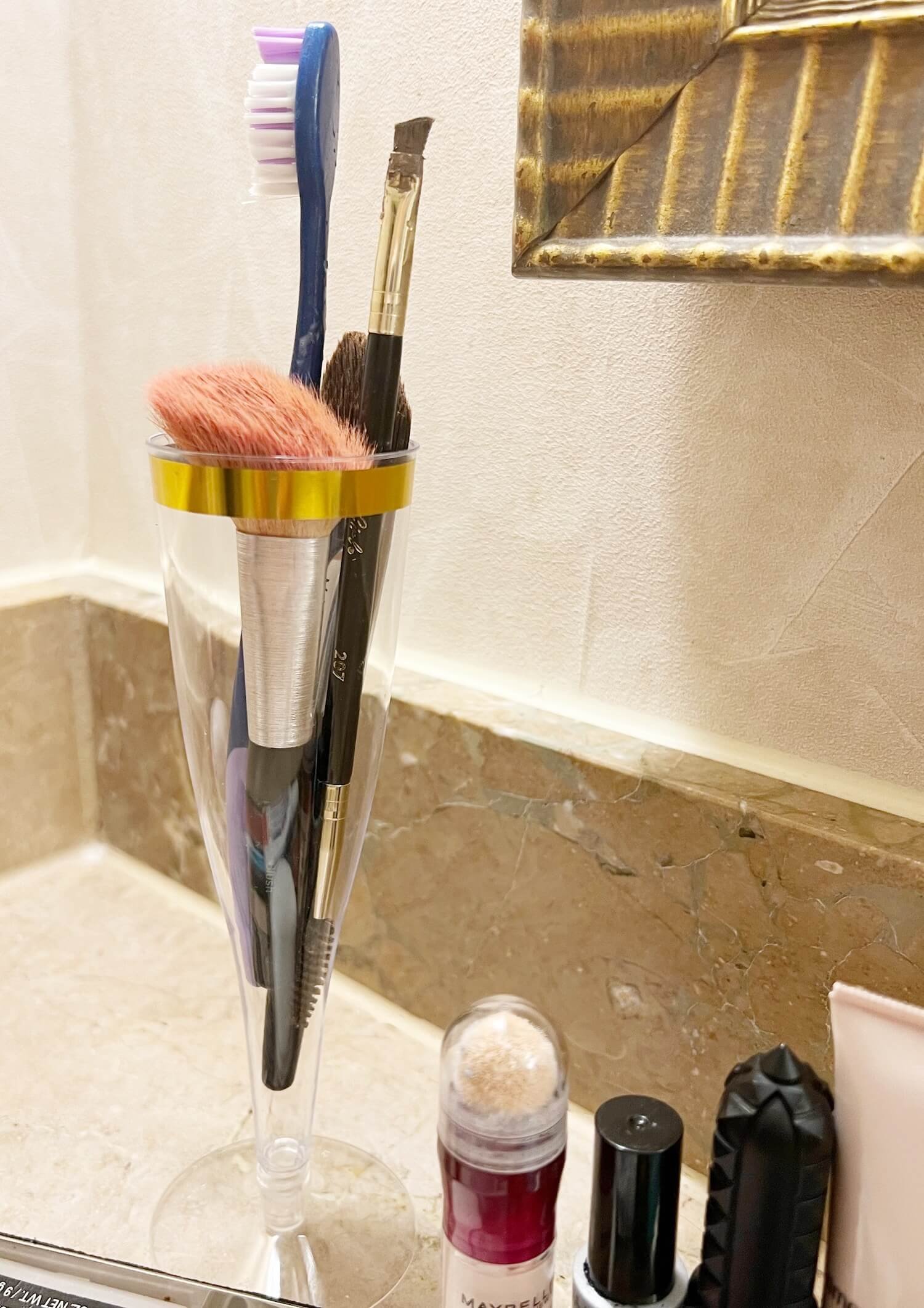recycled champagne flute for brushes