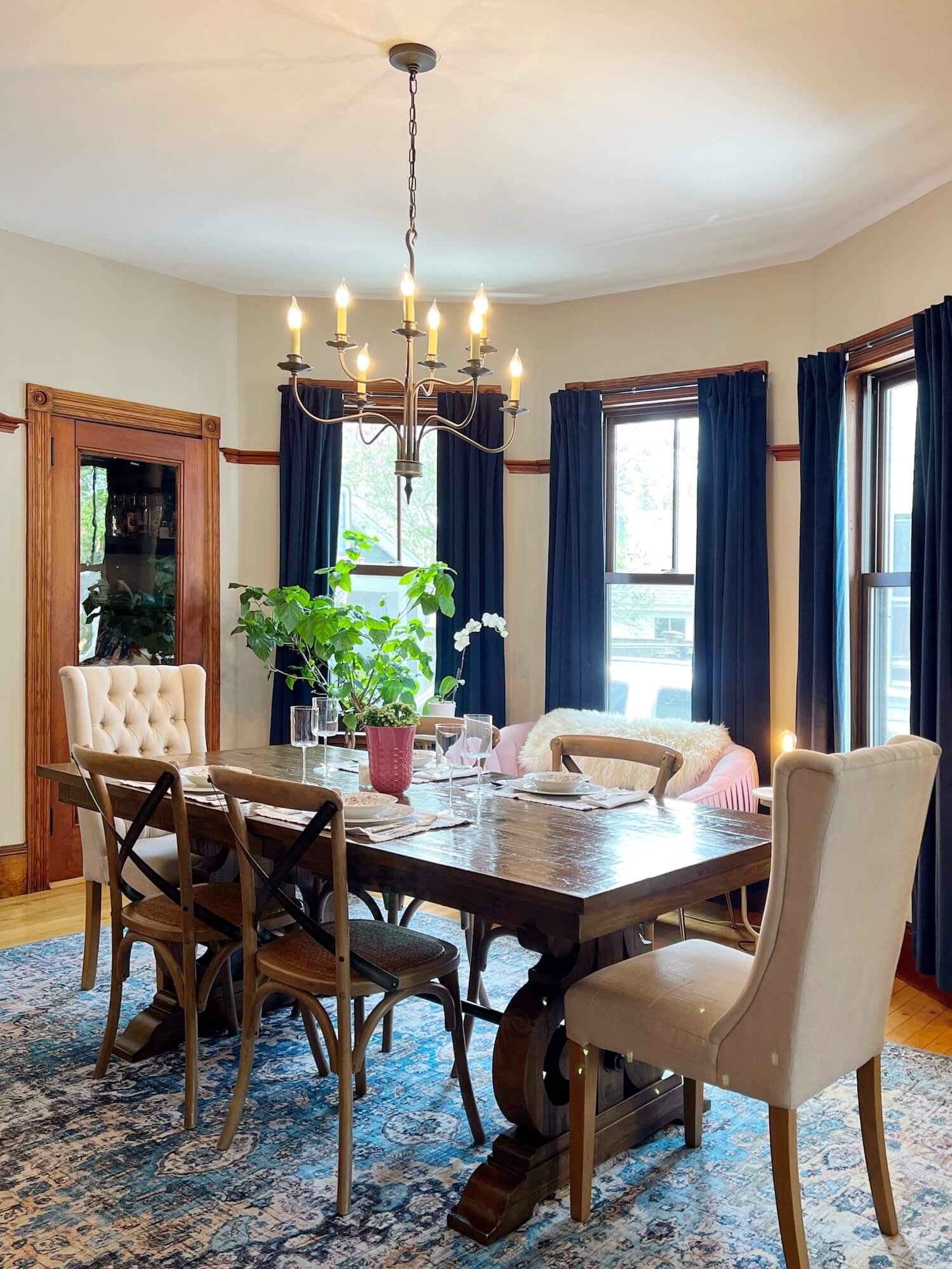 dining room.JPG
