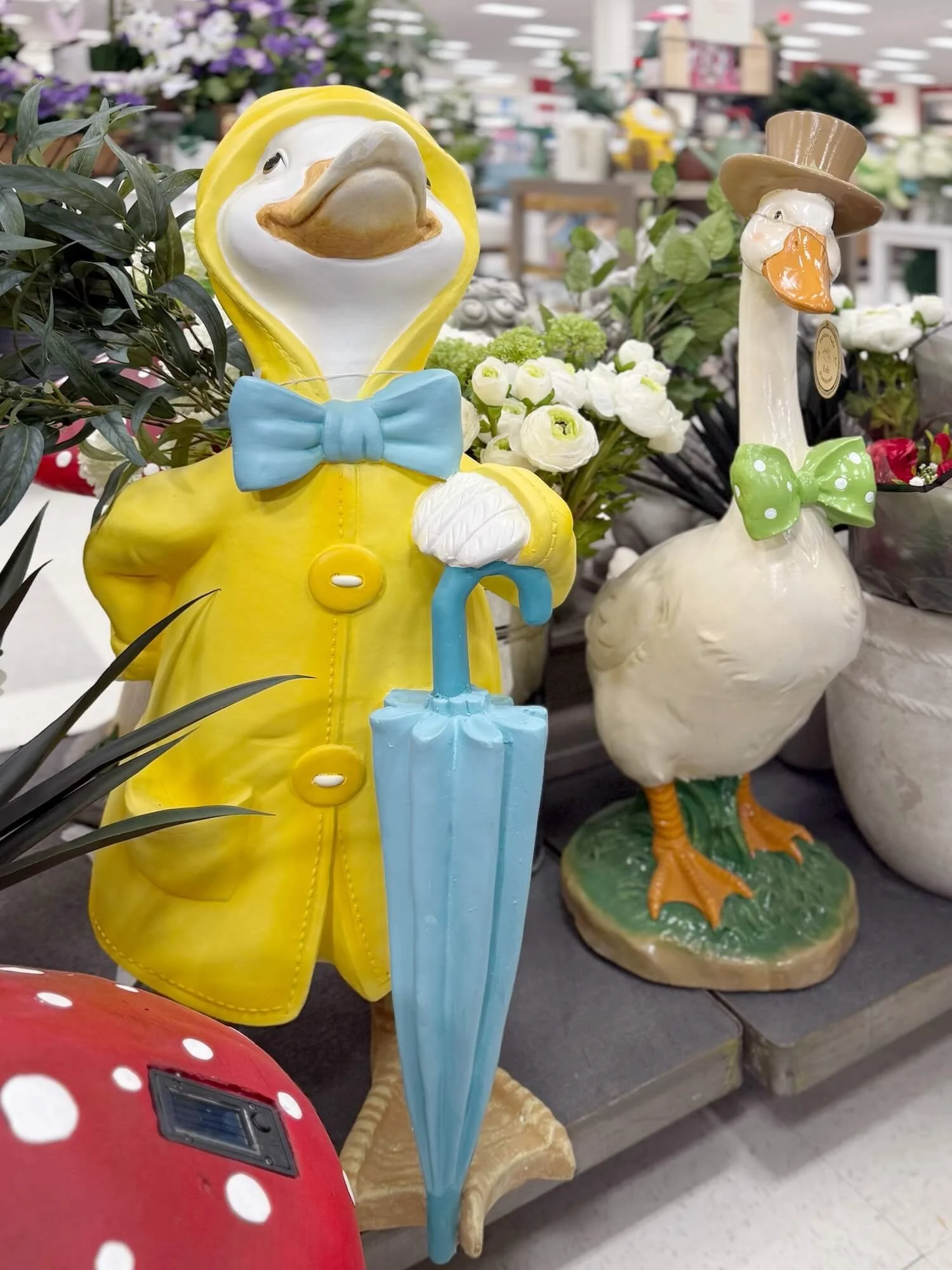 goose lawn ornaments.jpeg