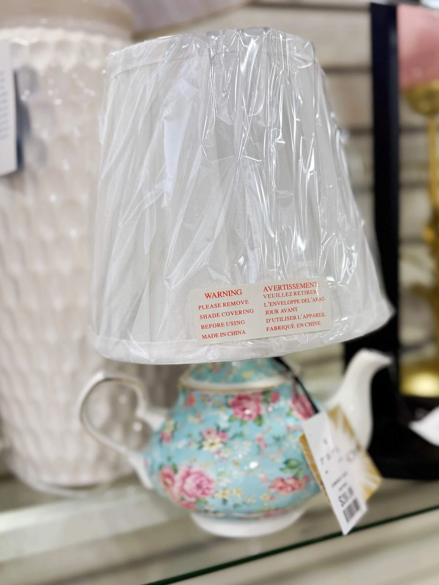 blue teapot lamp.jpeg