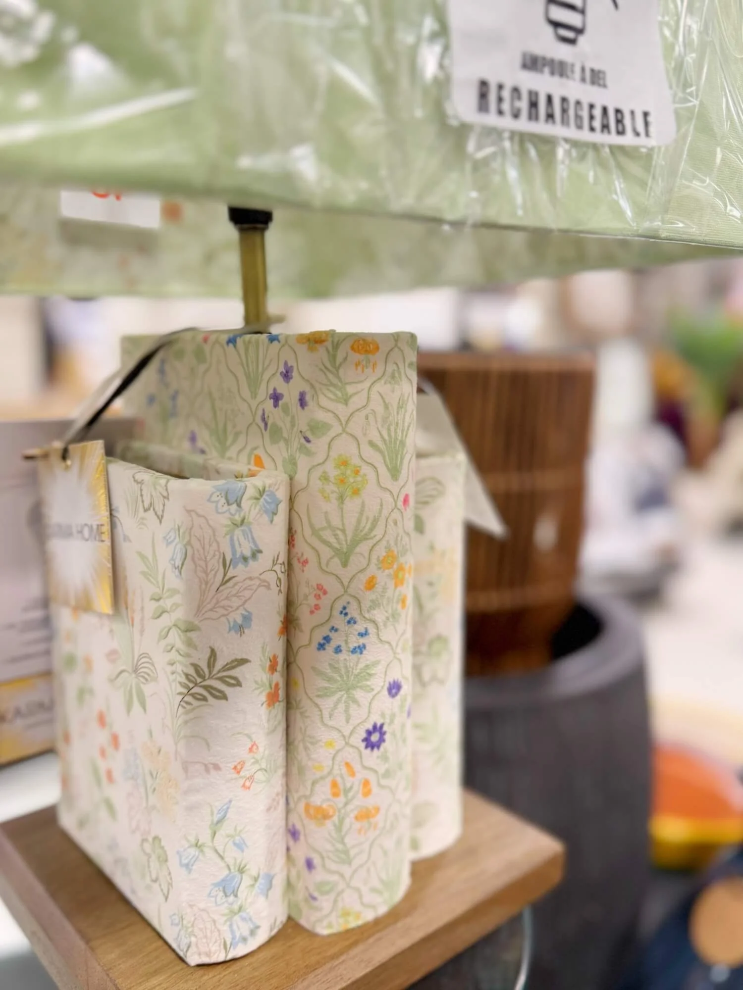 books cordless lamp base.jpeg