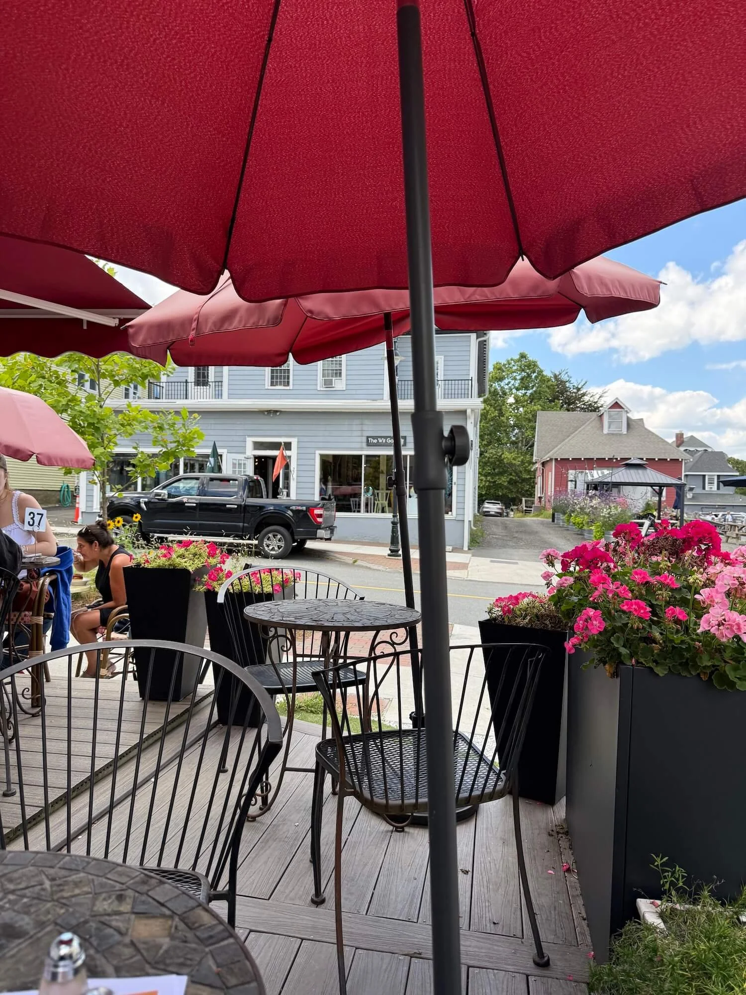 L patisserie patio.jpeg