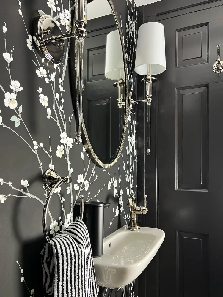 JRL Interiors — A Dramatic Pocket Powder Room Reveal