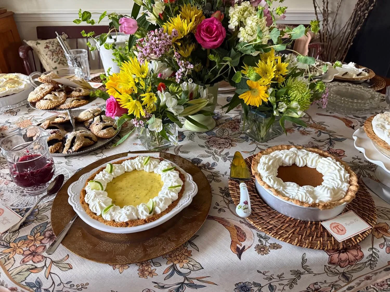 raspberry coulis, hand pies, key lime and ricotta pies.