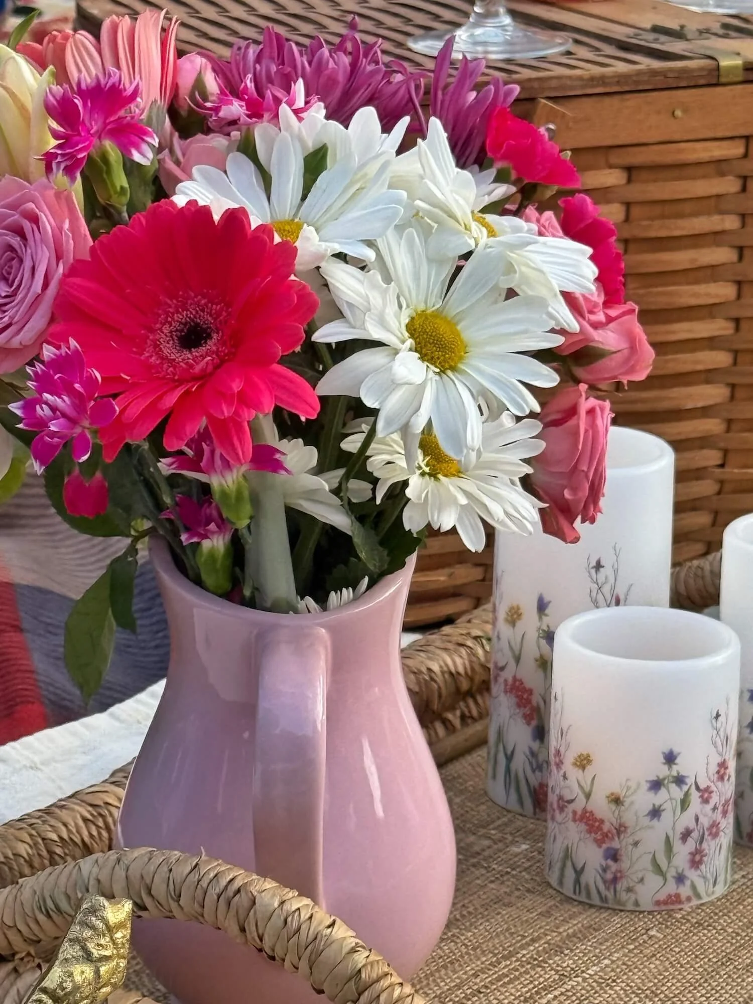 Tanglewood picnic flowers and candles