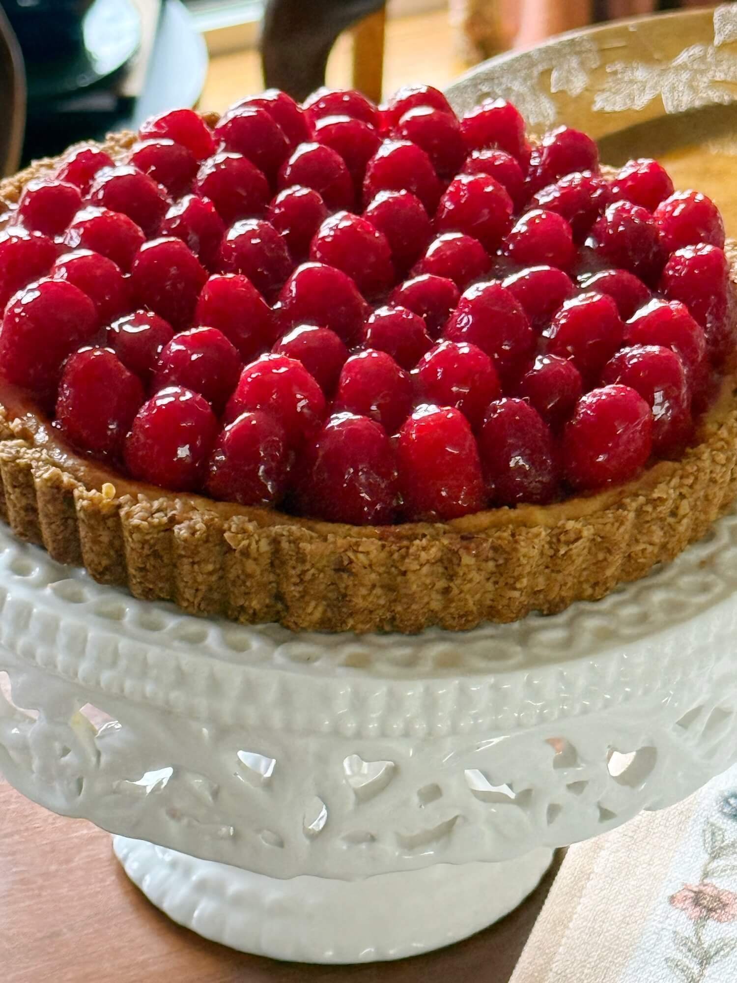 raspberry almond tart