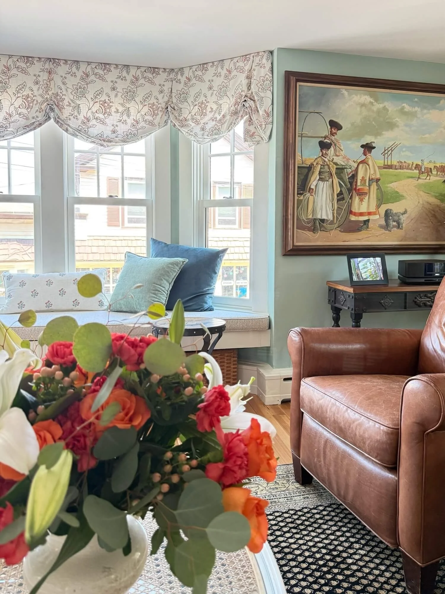 living room club chairs and windowseat