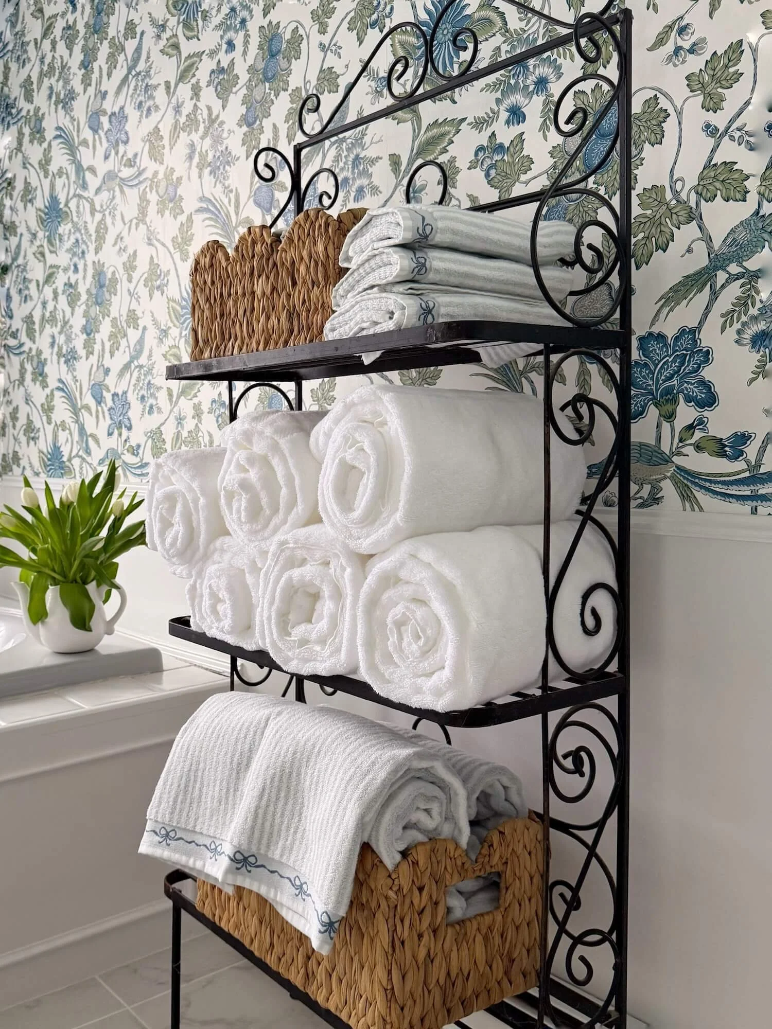 black iron bakers rack towel shelf