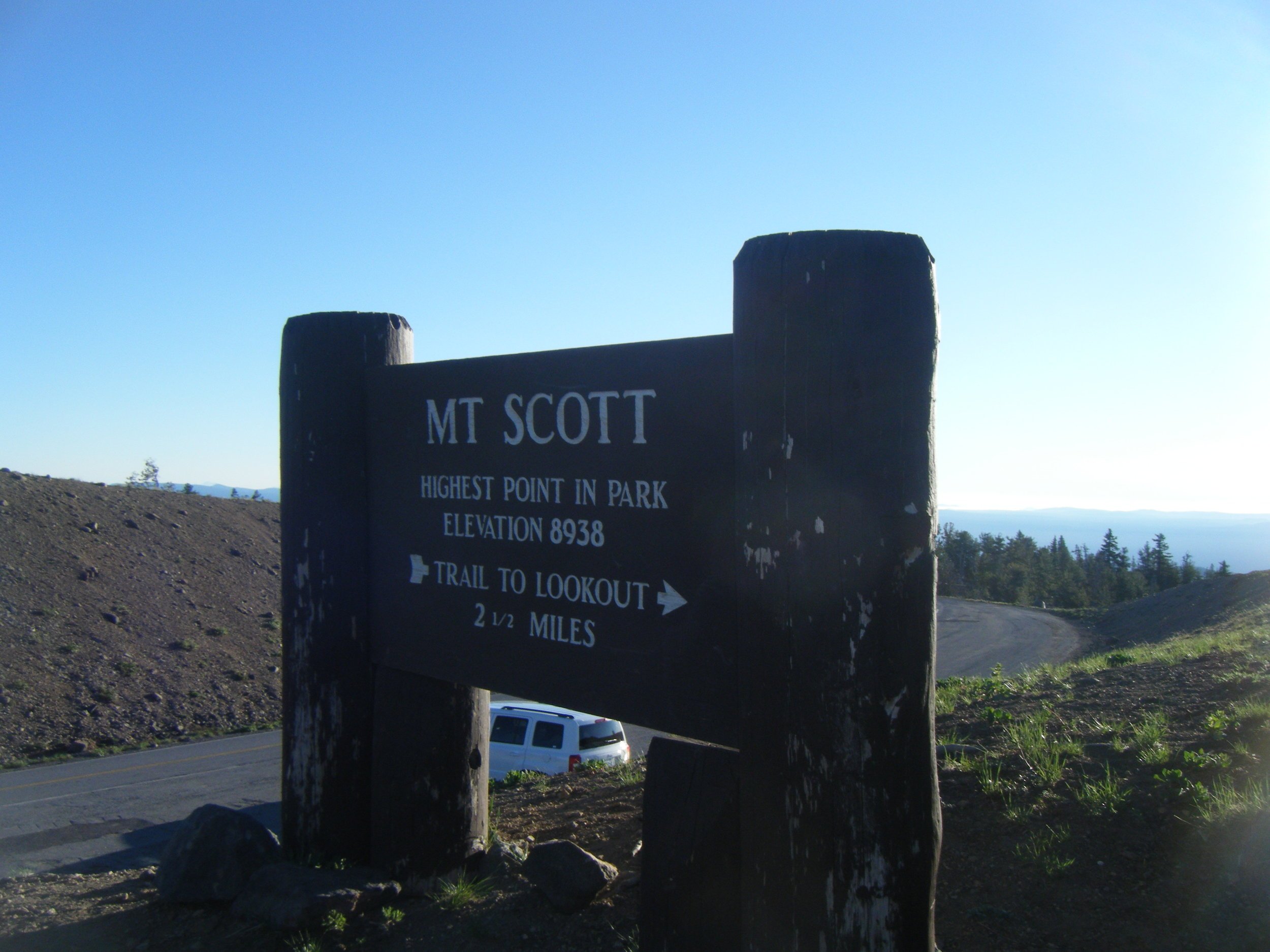 Mt Scott Crater Lake Oregon.jpeg