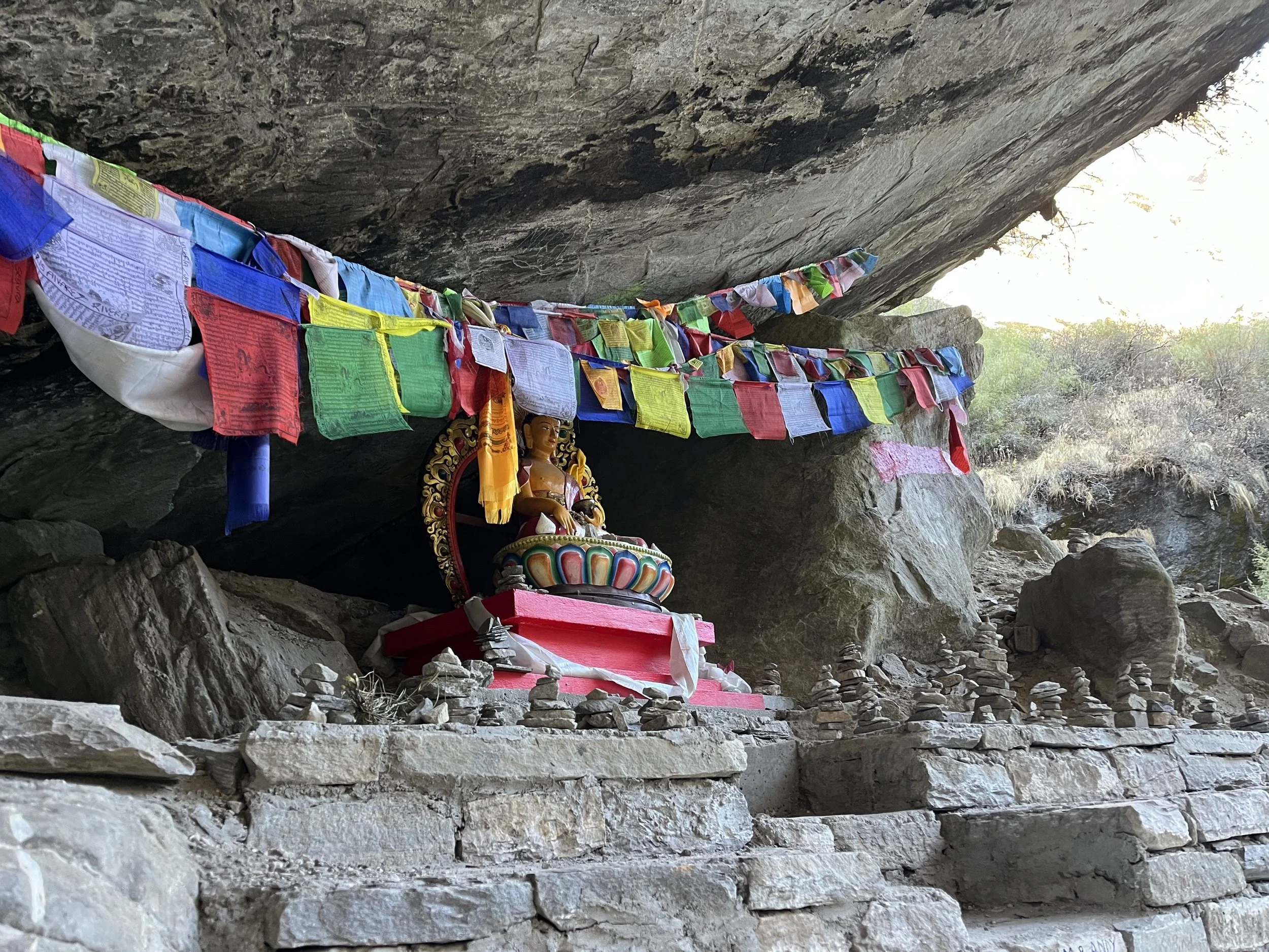 sculpture annapurna base camp.jpg