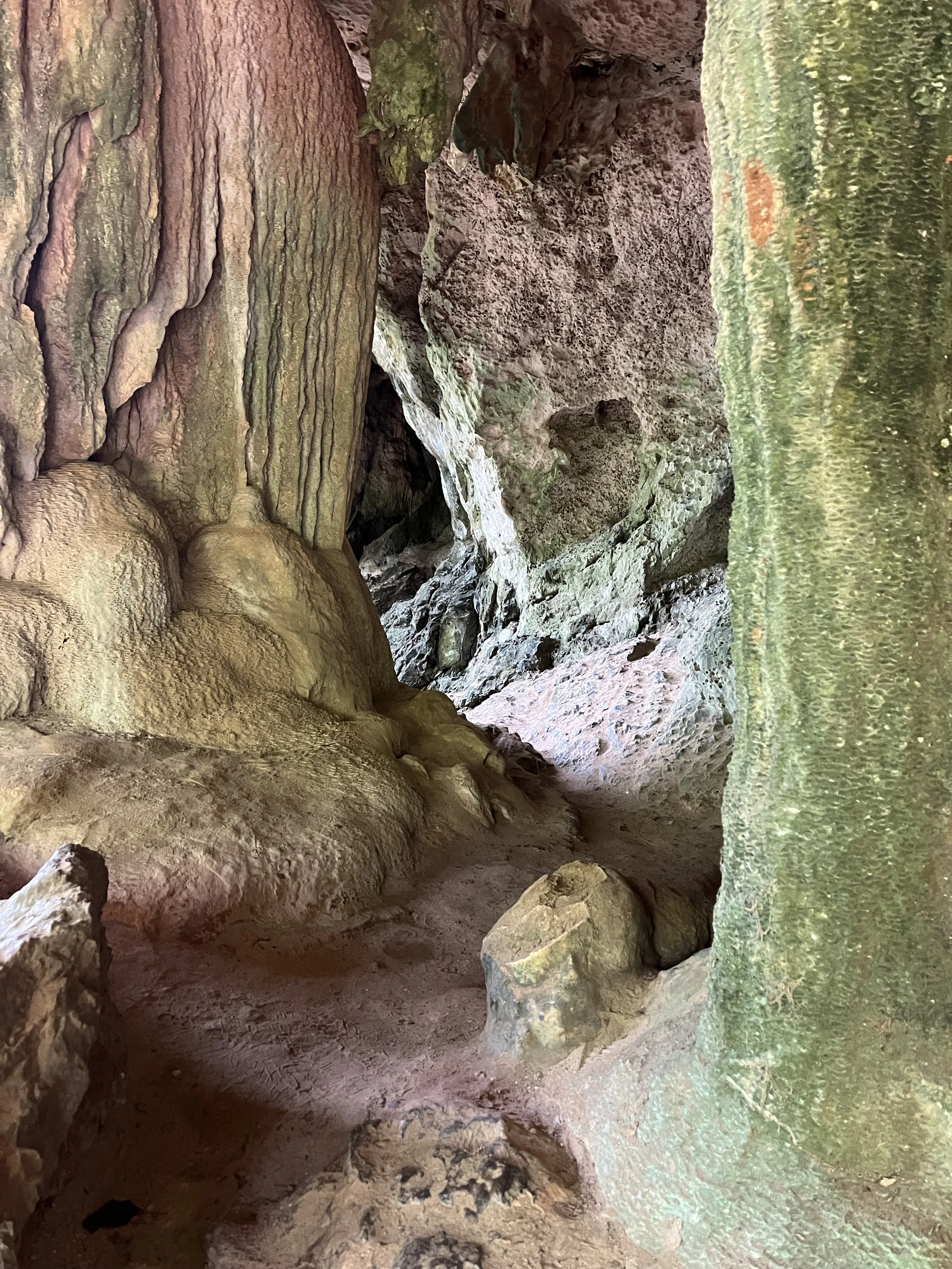 ao nang caves 2.jpg