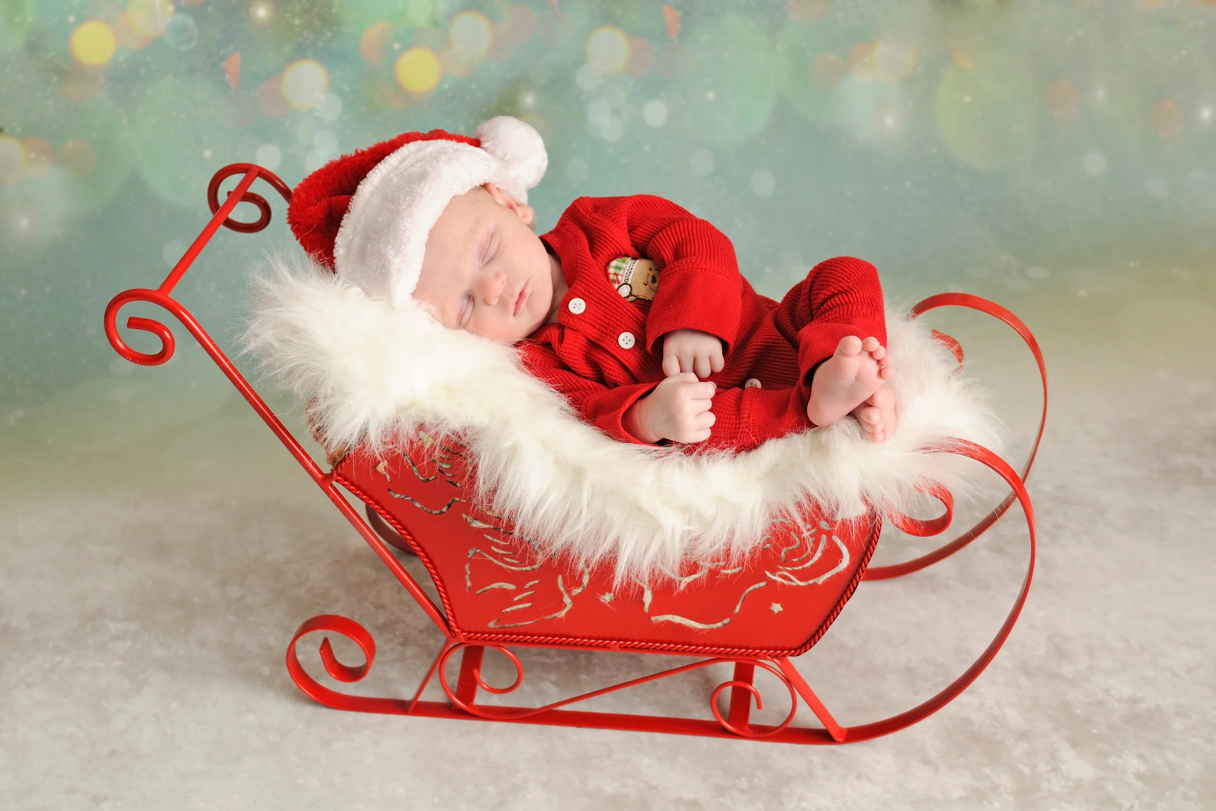  #babyfirstchristmas #christmasphotoshoot #christmasphotosession #christmas session #pattysimaging #pattylovins #lancasterkyphotographer #centralkyphotography 