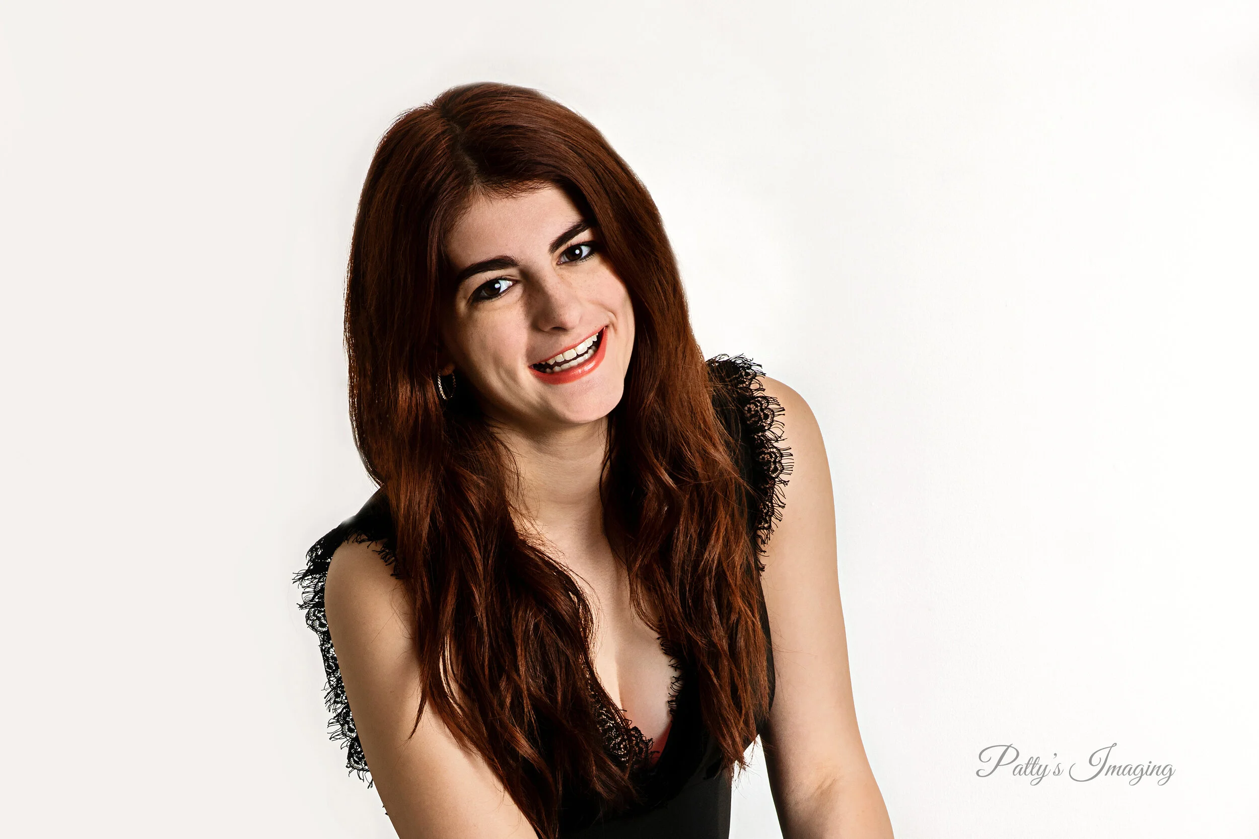  #seniorphotography #seniorgirlphotography #pattysimaging #pattylovins #lancasterkyphotographer #centralkyphotography  