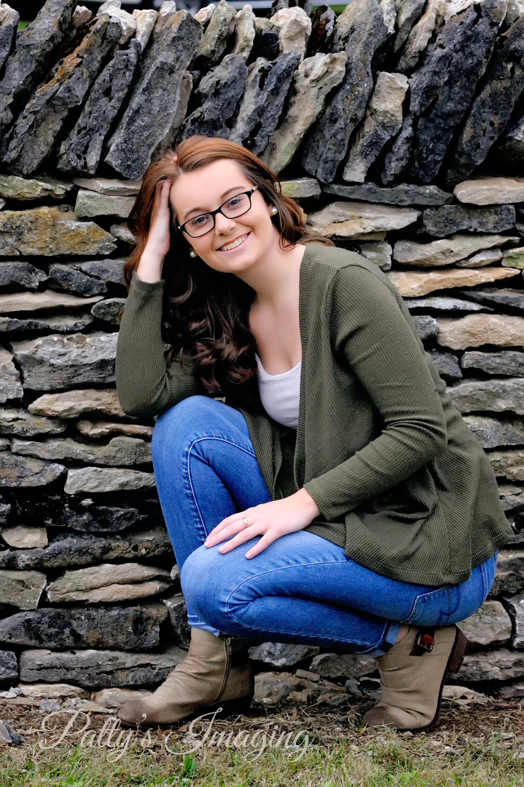  #seniorphotography #seniorgirlphotography #pattysimaging #pattylovins #lancasterkyphotographer #centralkyphotography  