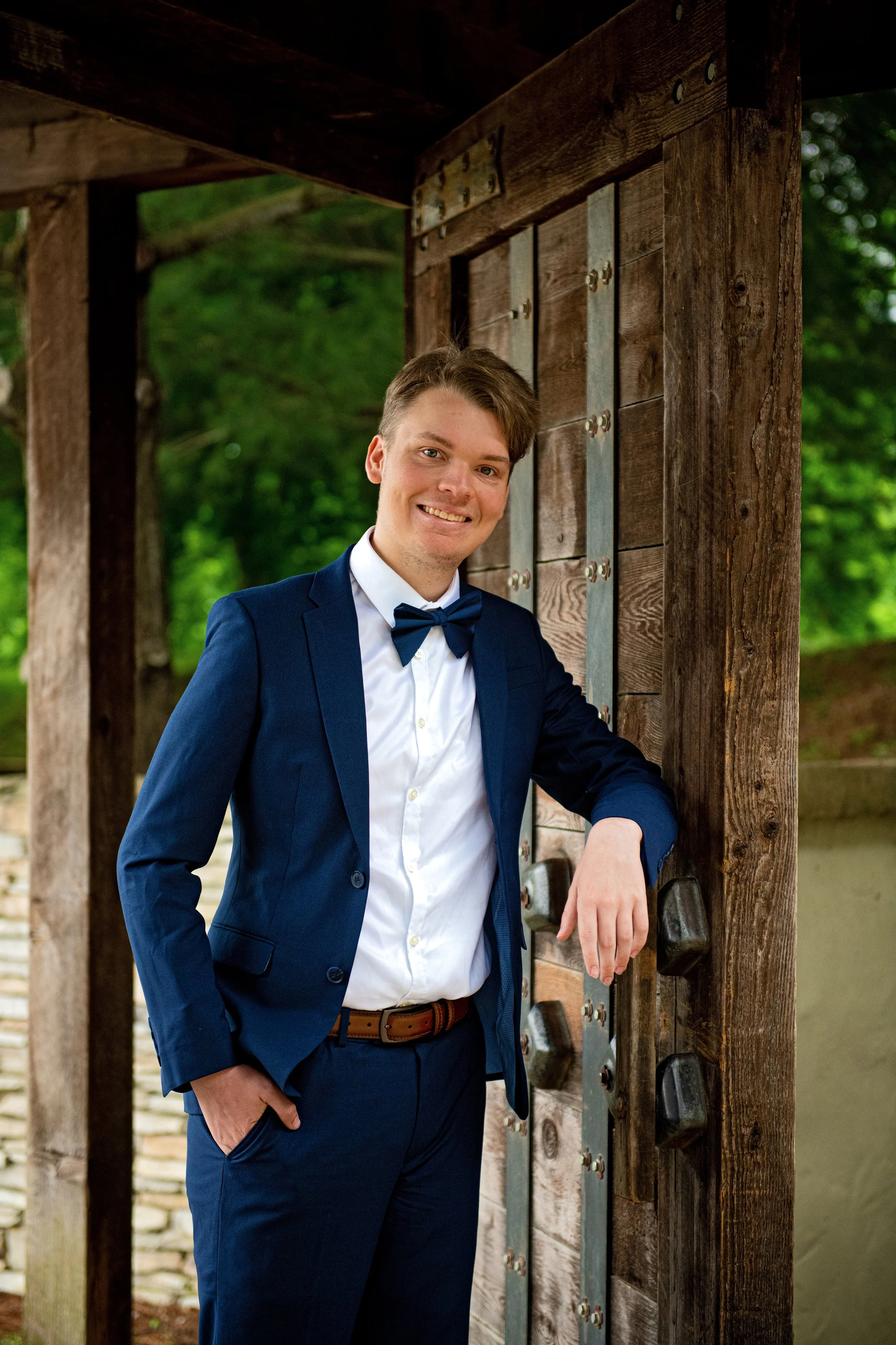  #seniorphotography #seniorboyphotography #pattysimaging #pattylovins #lancasterkyphotographer #centralkyphotography #classof2022 