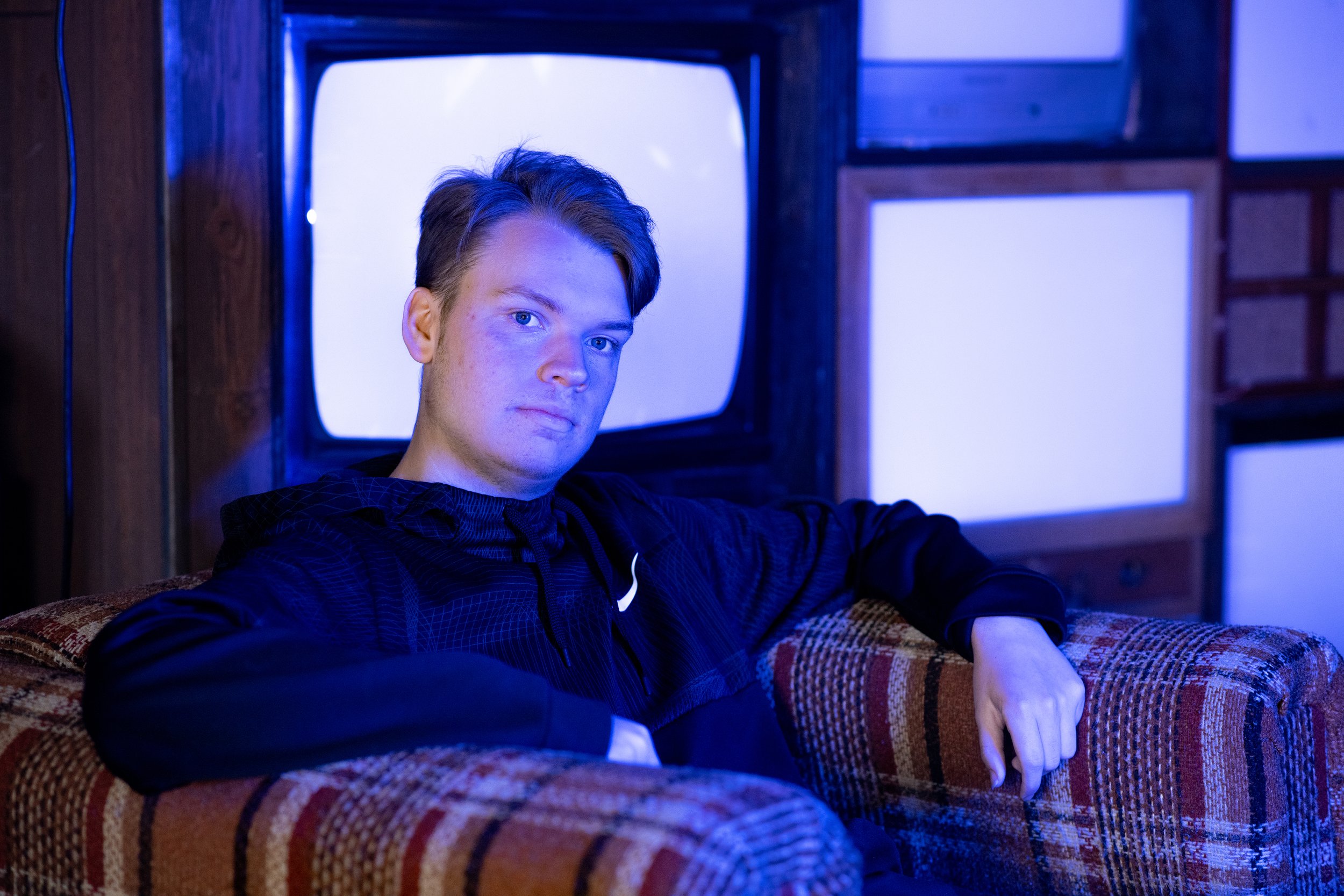  #seniorphotography #seniorboyphotography #pattysimaging #pattylovins #lancasterkyphotographer #centralkyphotography 