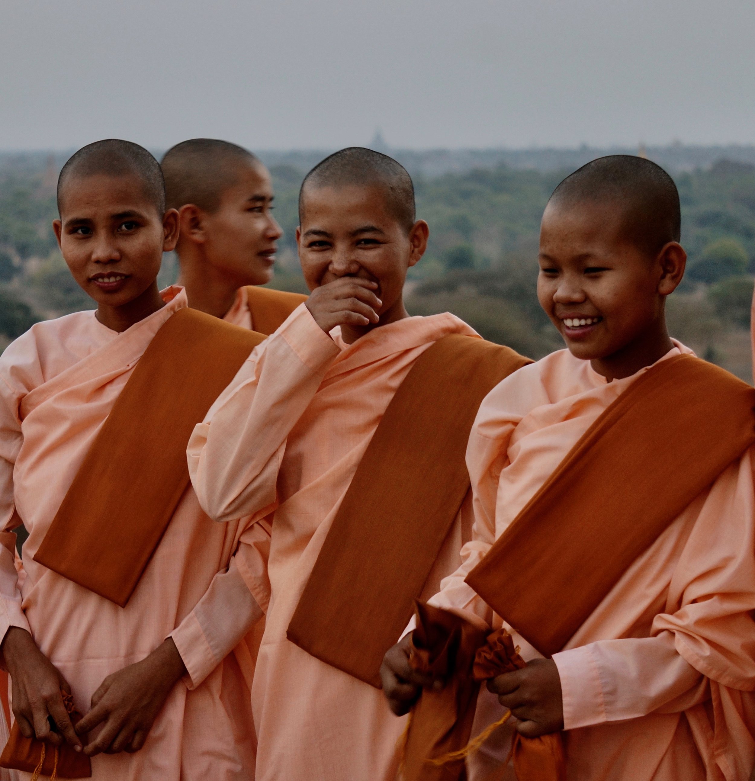 People-Burmese Nuns.jpg