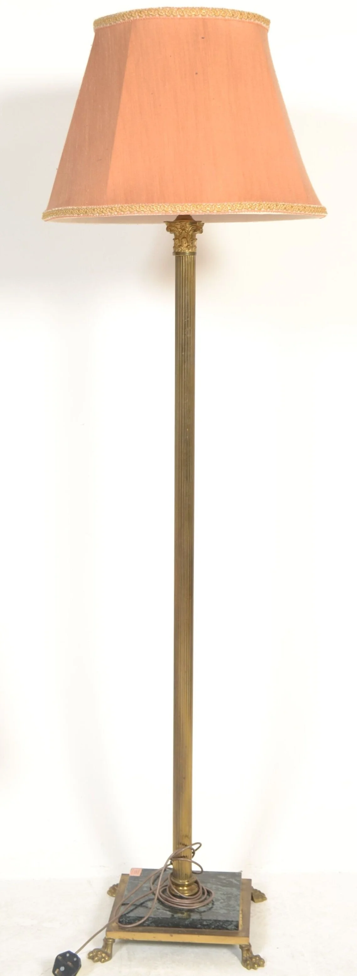 E69-047-EB-10.jpg