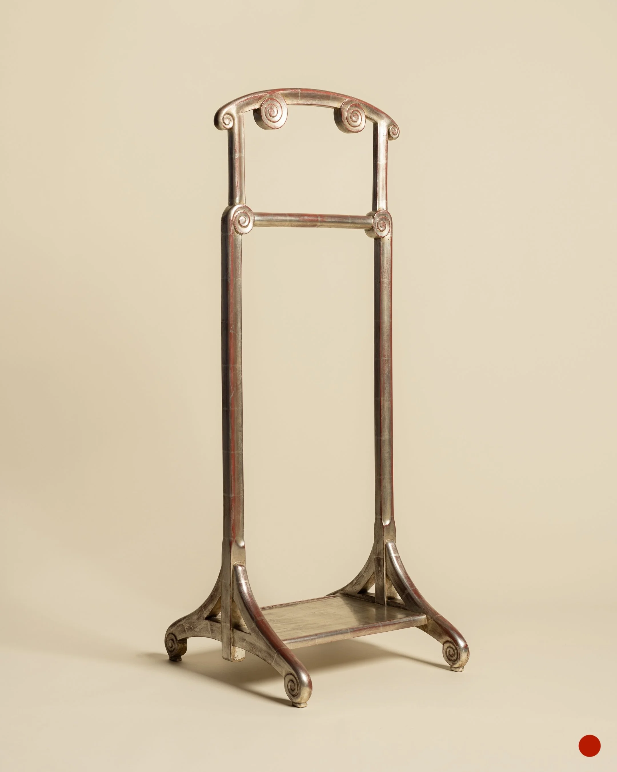 poiret_valet.jpeg