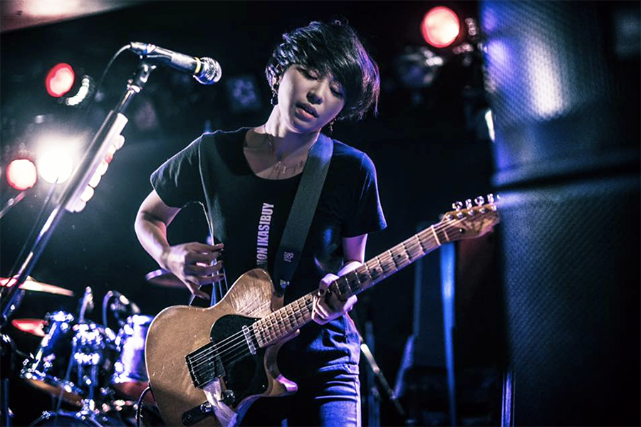 Junko Kimura (lead guitar)