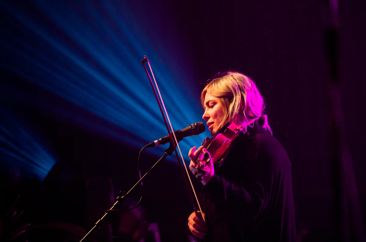 theHEADandtheHEART-3-2.jpg