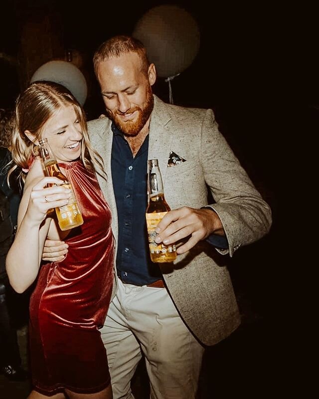 Back when having [a] Corona was a good time 🍻
.
.
.
📸 @erinwilkie_ loved this photo from your wedding! This was one of the best wedding bands ever! Unfortunately flying a band from NZ to Jackson Hole is out of our budget... still on the hunt for a 