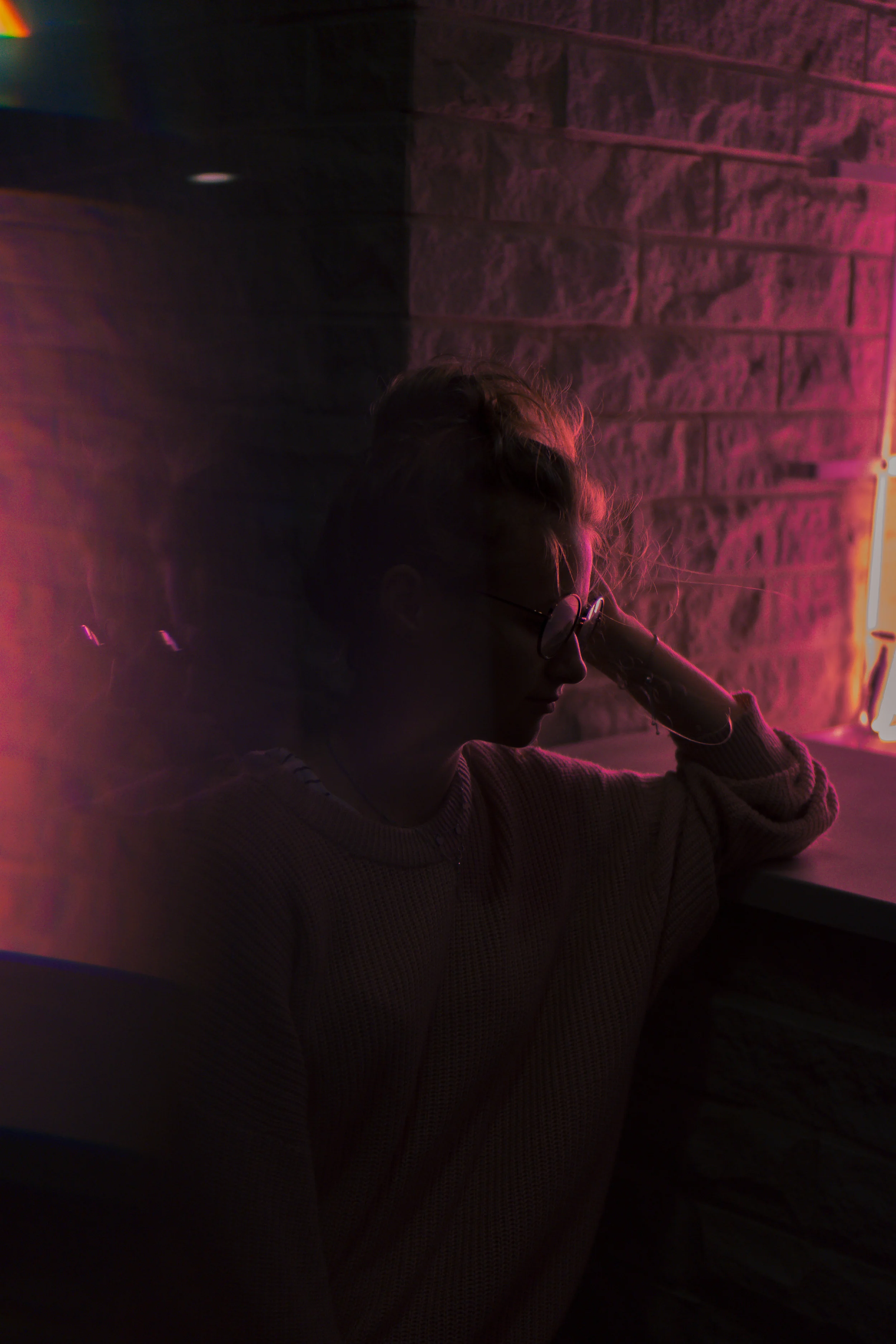 Four Dark Bars For First Dates When You're Feeling Ugly AF