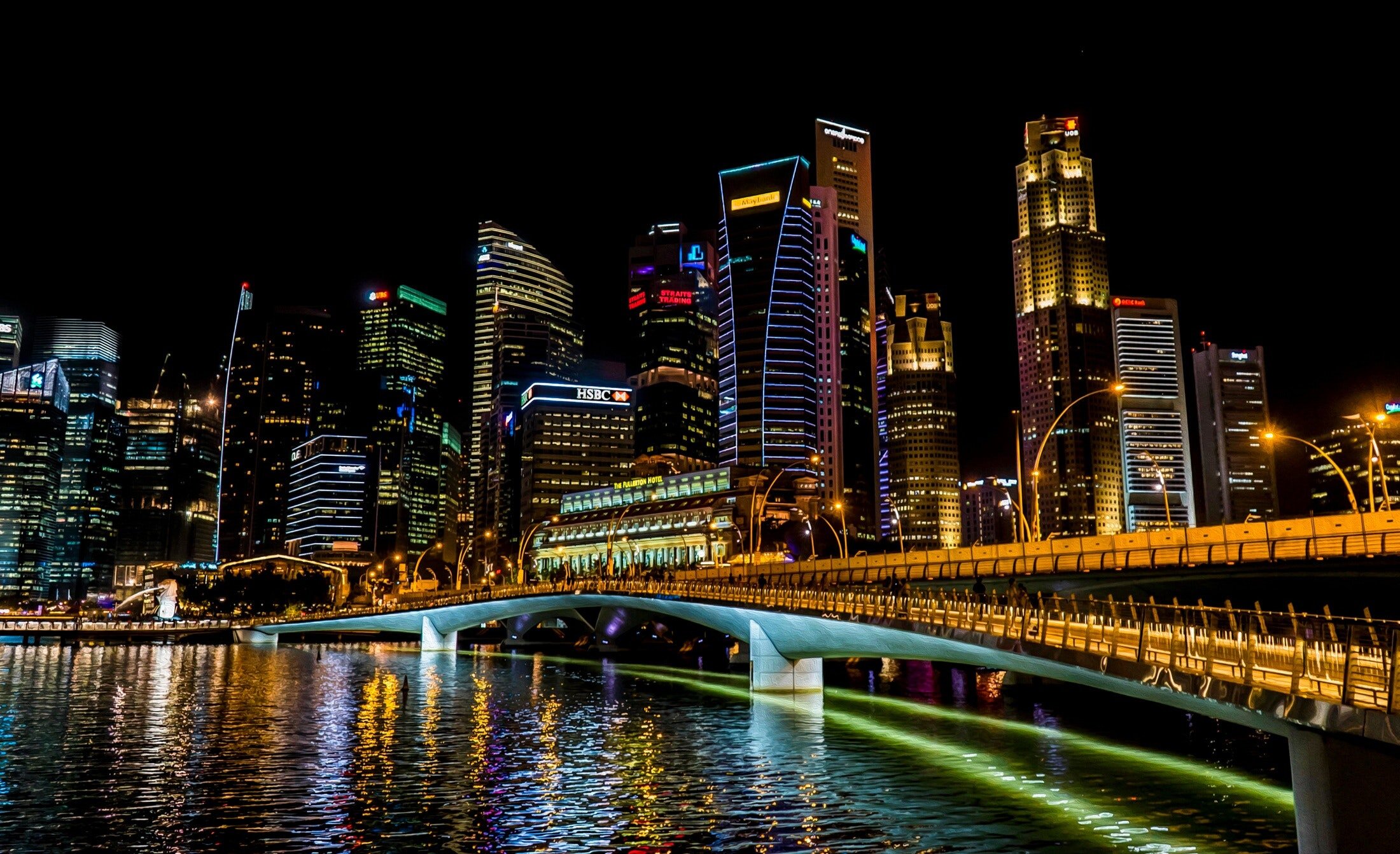 architecture-beautiful-bridge-buildings-302820.jpg