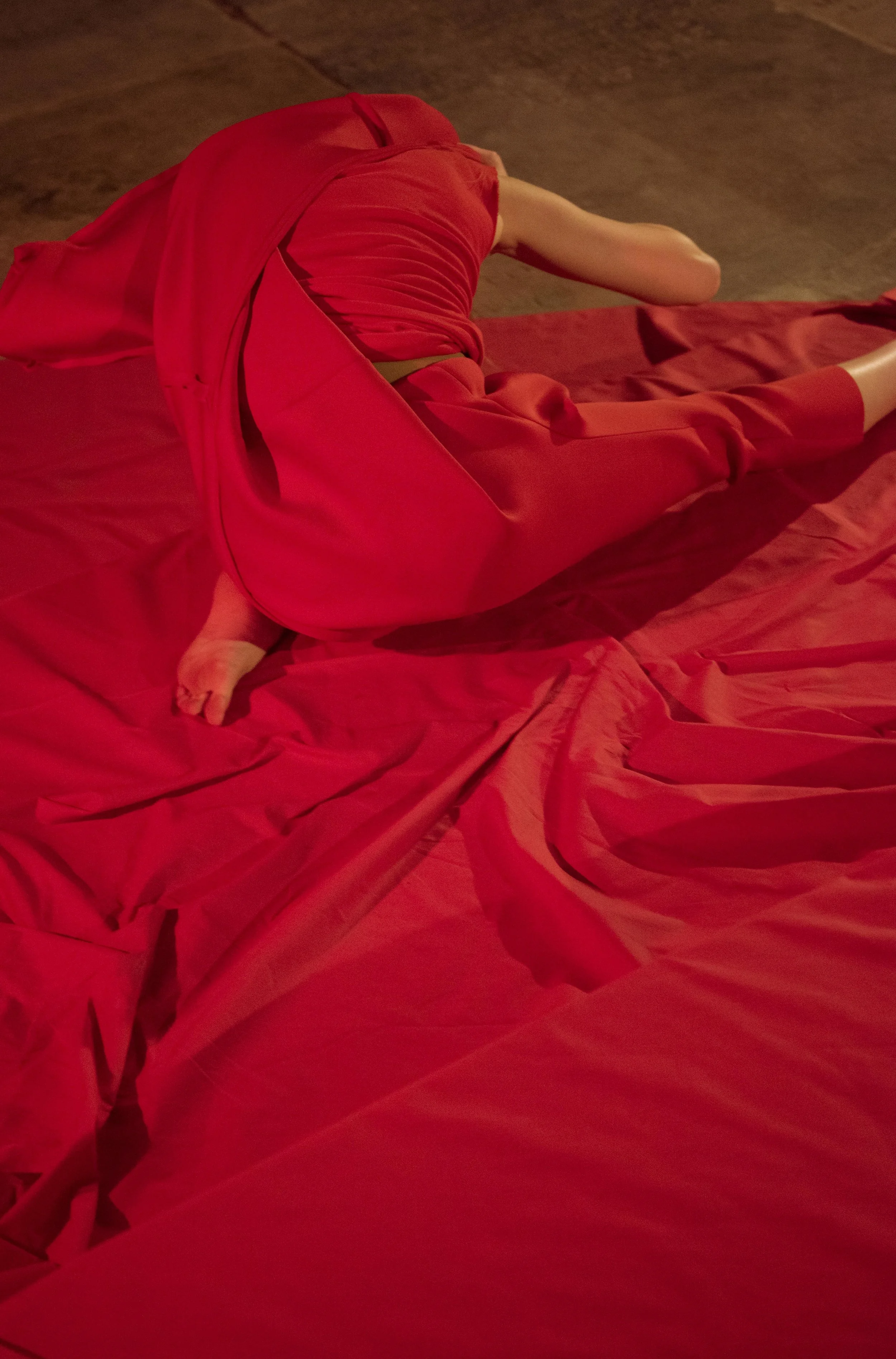 AMY_OLLETT_MILK_SS19_performance_OCT_2018_kerry_curl-4198.jpg
