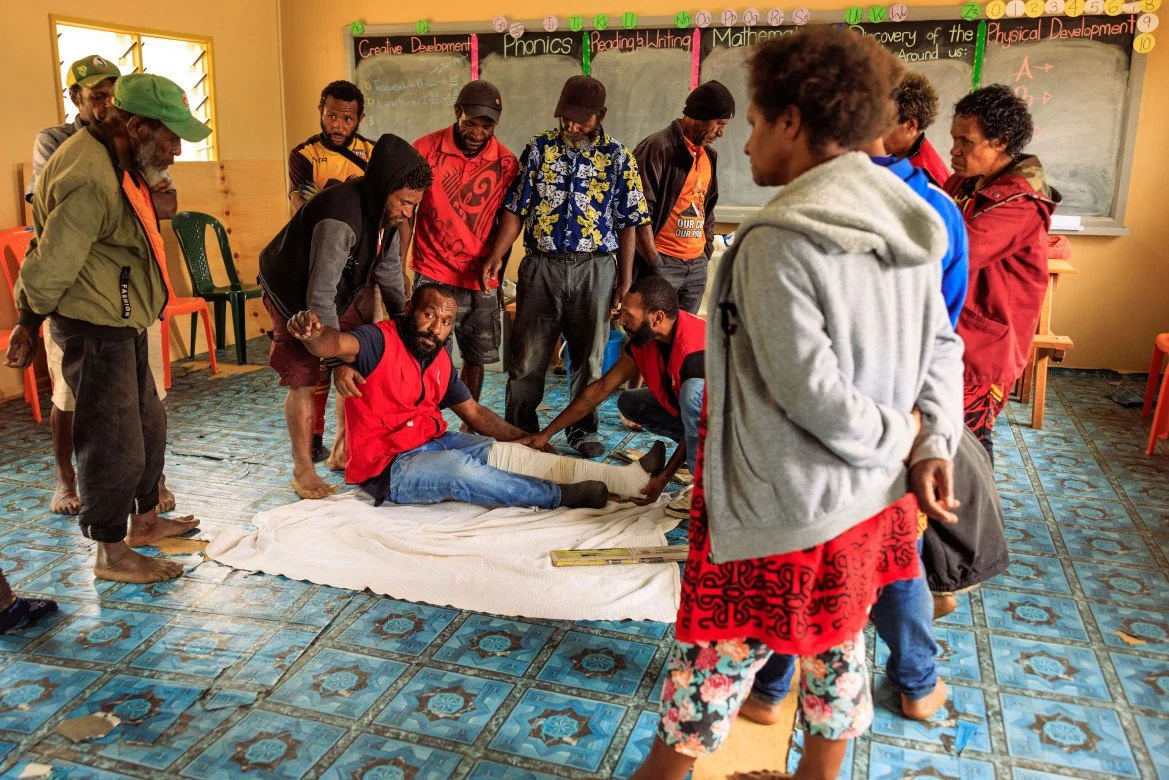 community-in-lakolam-at-first-aid-training-7_0.jpeg